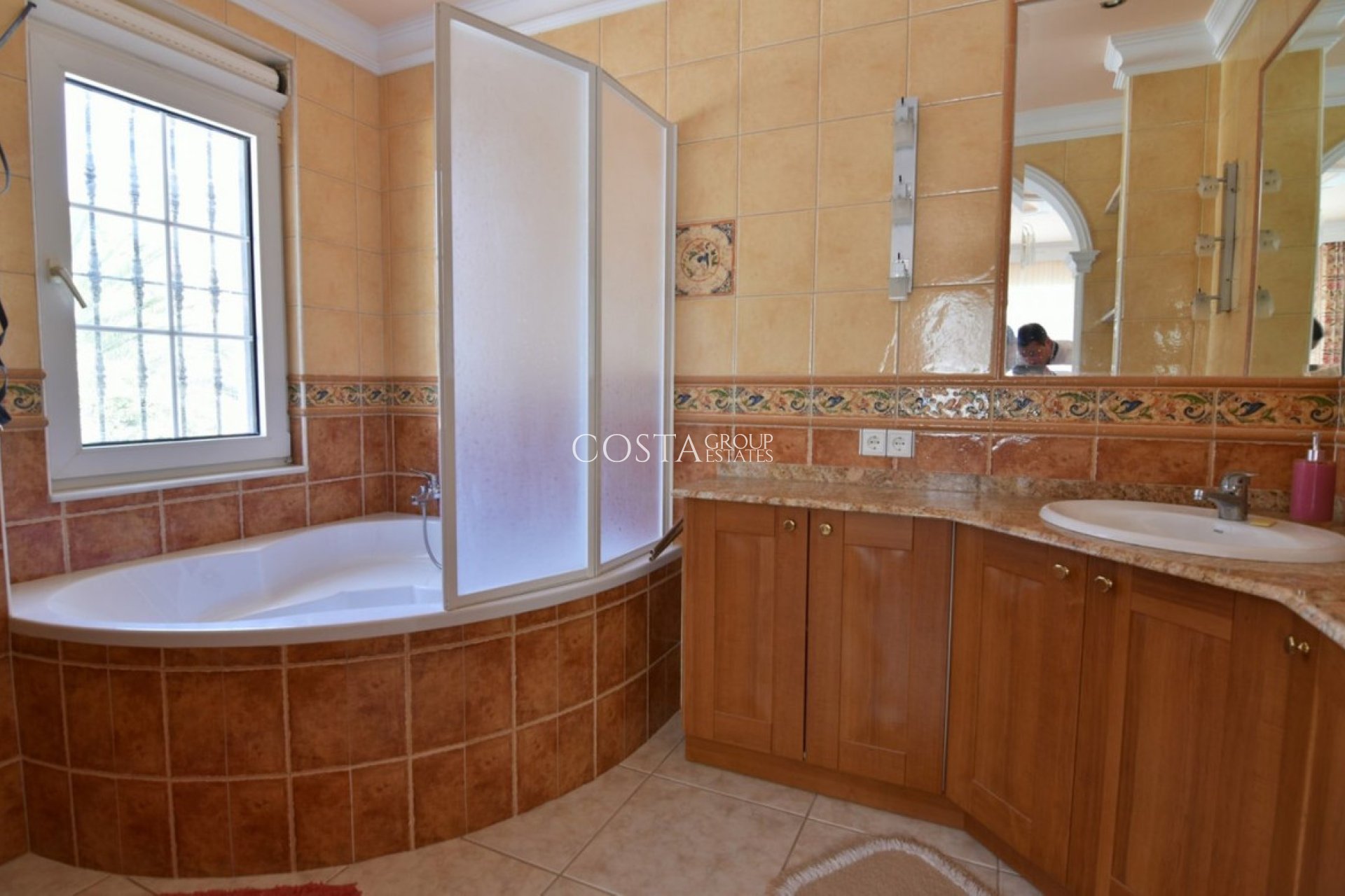 Resale - Villa -
Calpe - Calpe Centro