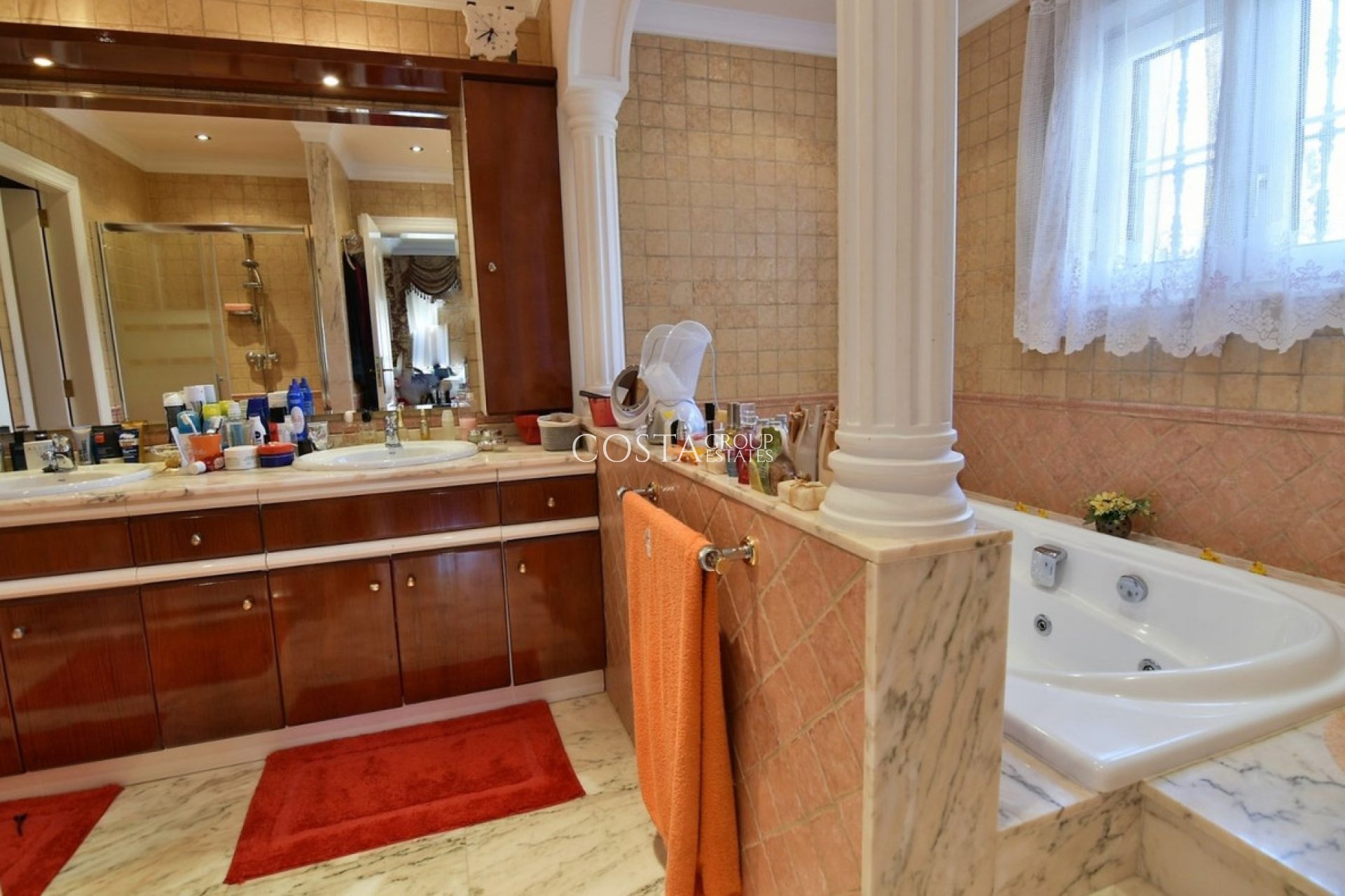 Resale - Villa -
Calpe - Calpe Centro