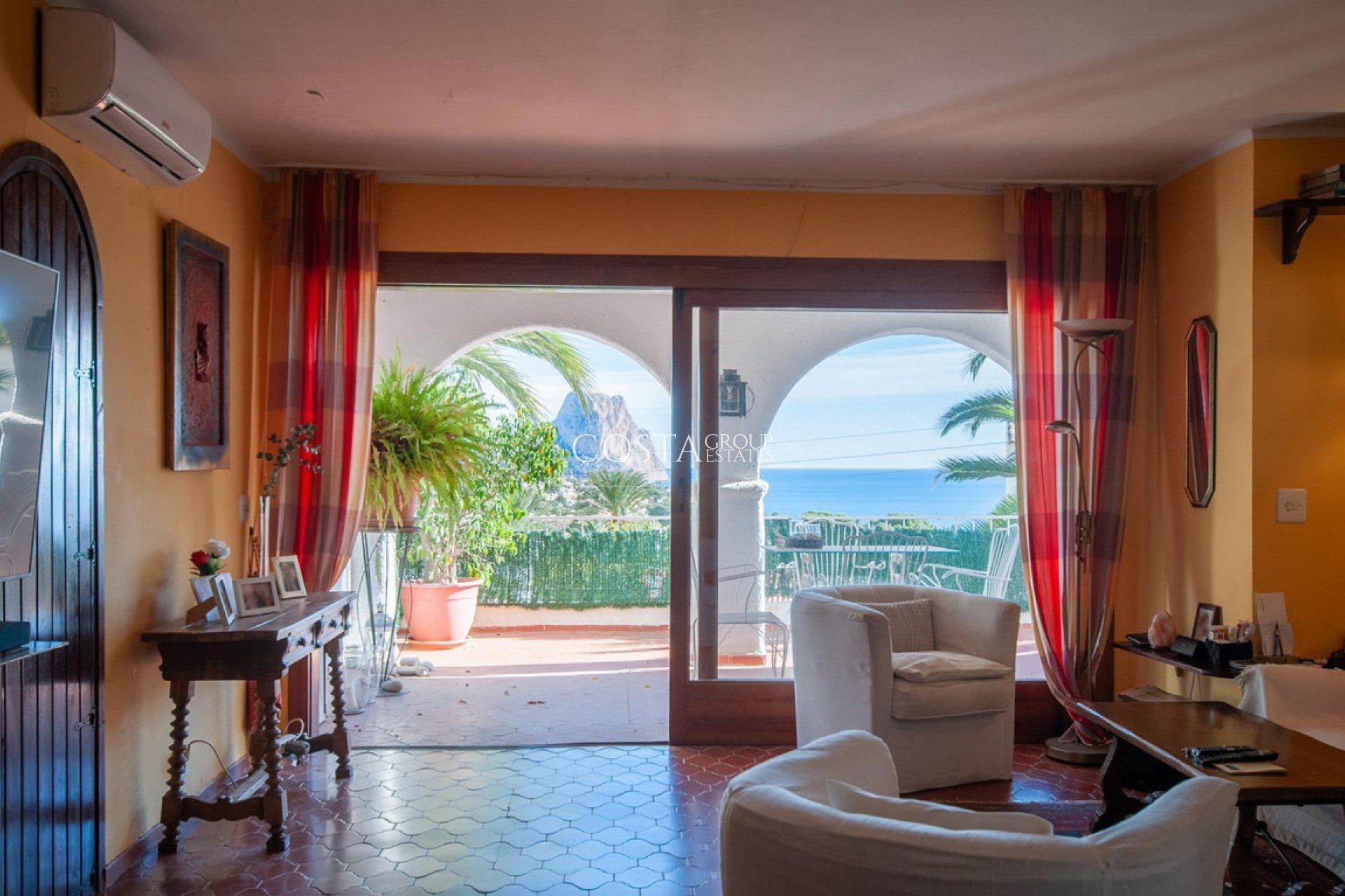 Resale - Villa -
Calpe - Calpe Centro