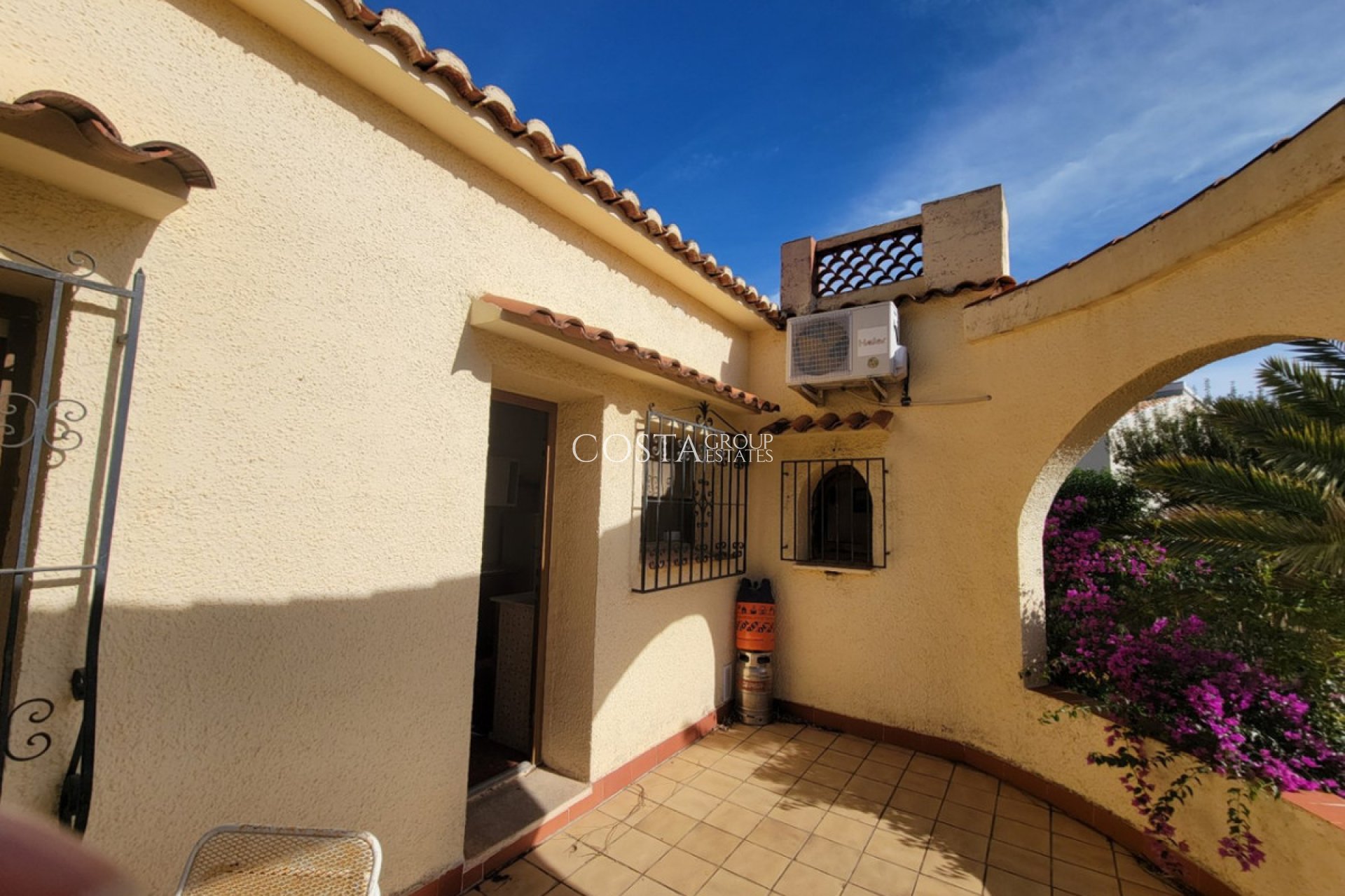 Resale - Villa -
Calpe - Calpe Centro
