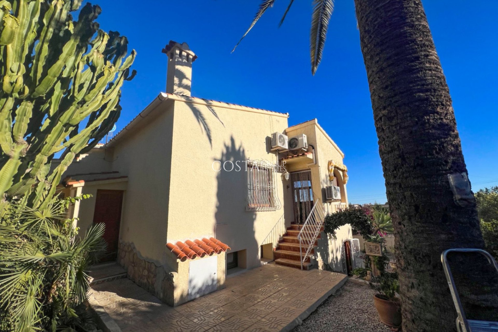 Resale - Villa -
Calpe - Calpe Centro