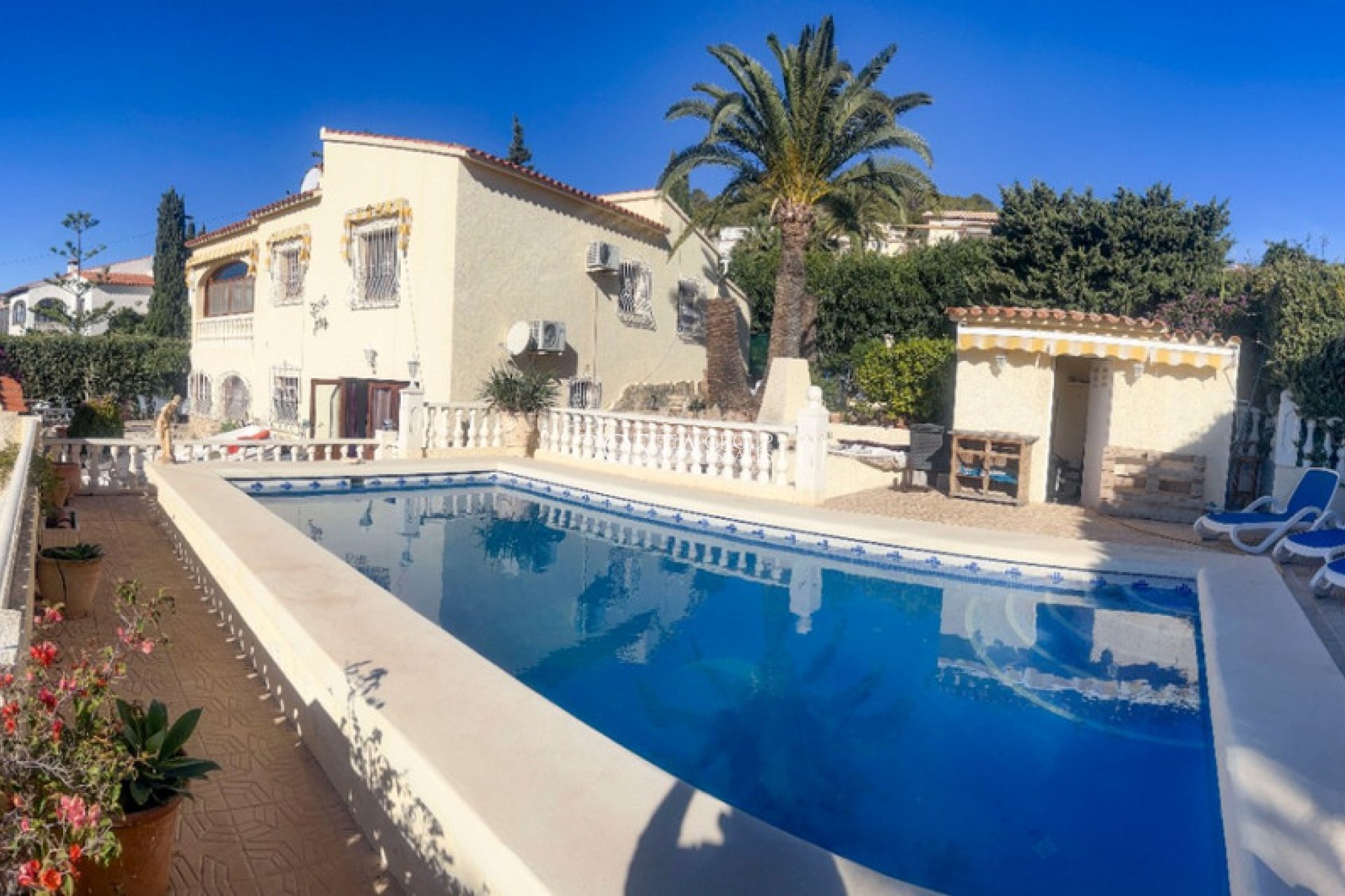 Resale - Villa -
Calpe - Calpe Centro