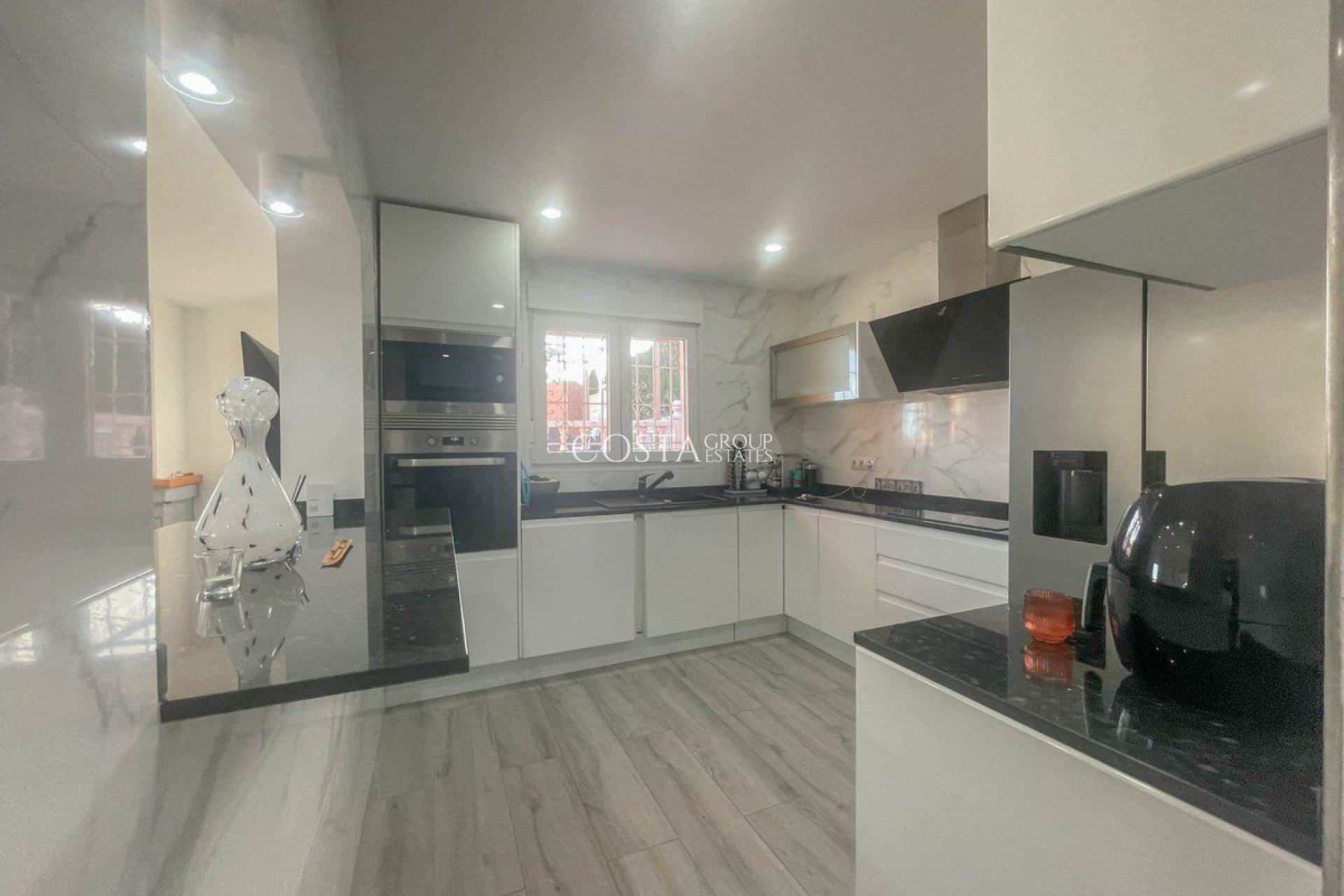 Resale - Villa -
Calpe - Calpe Centro