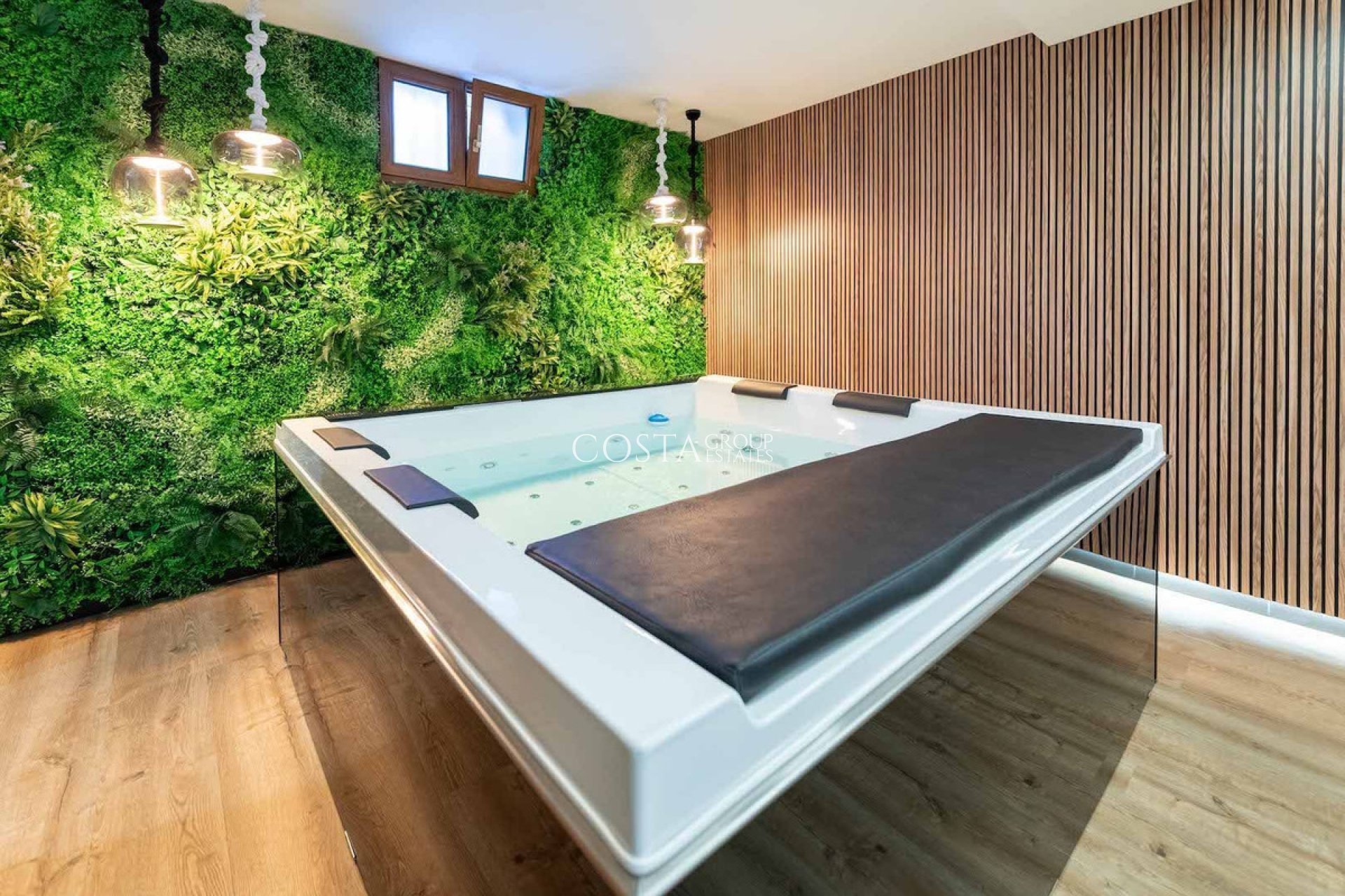 Resale - Villa -
Calpe - Calpe Centro