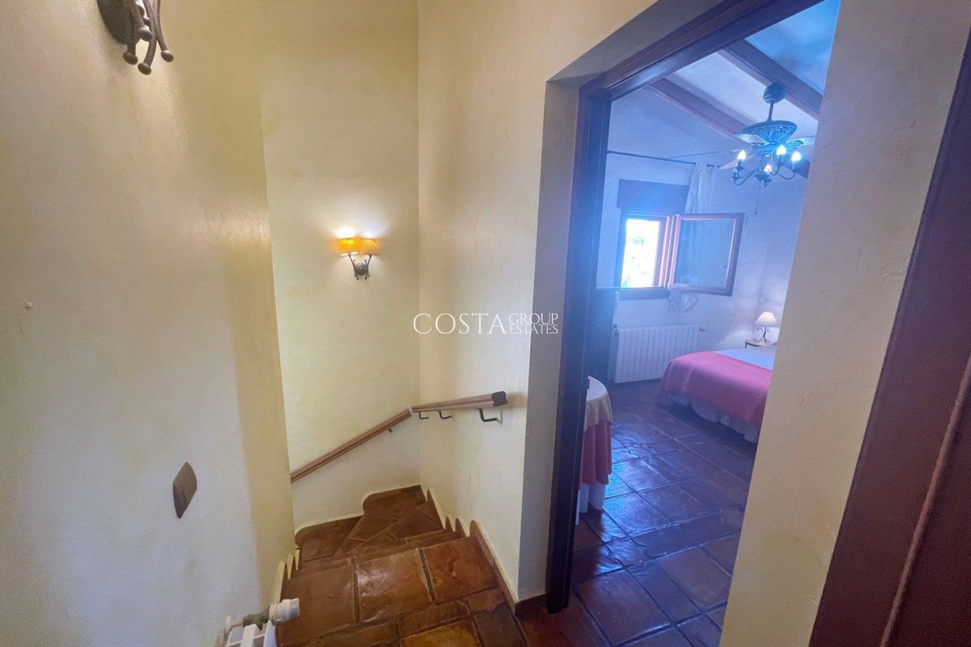 Resale - Villa -
Calpe - Calpe Centro