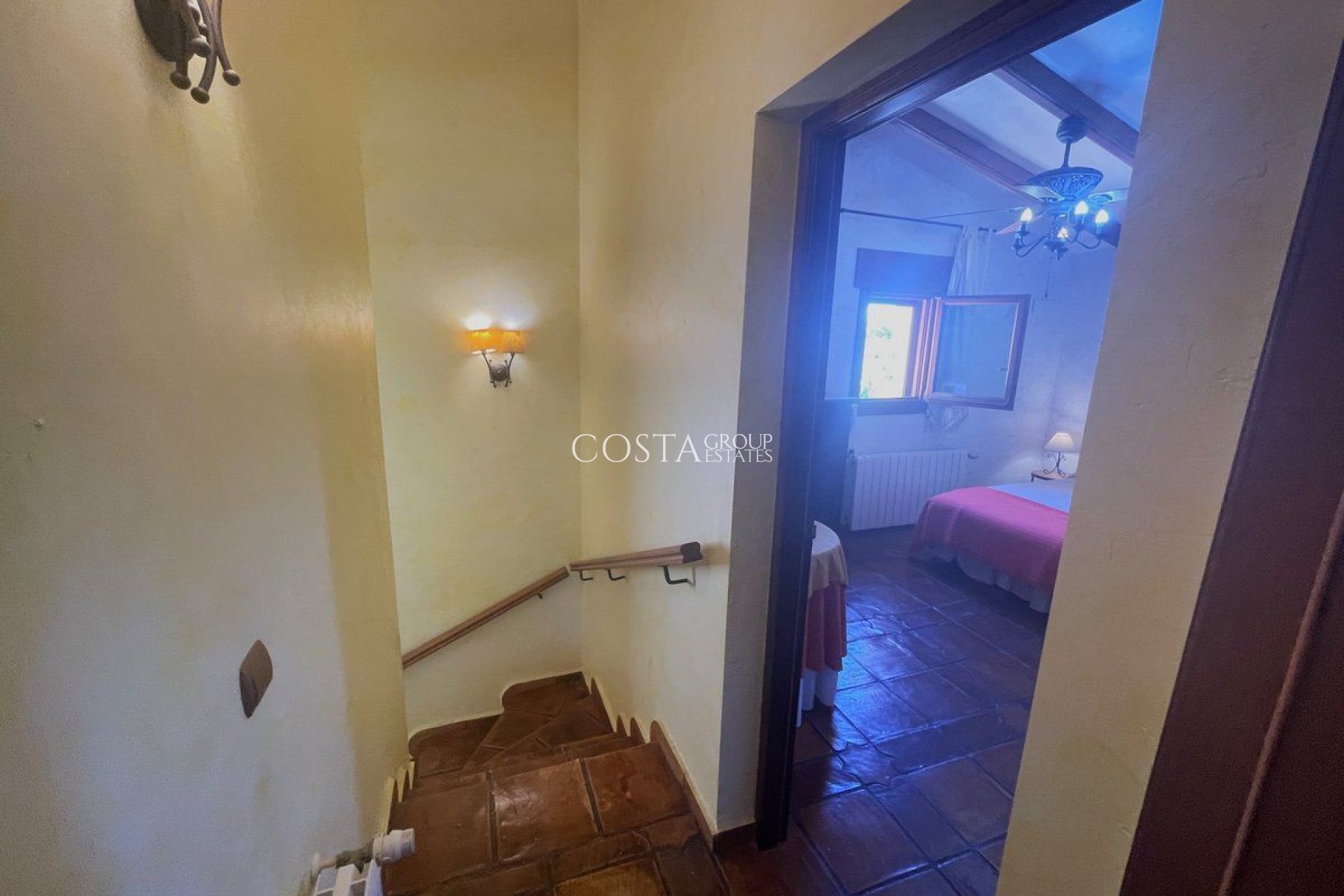 Resale - Villa -
Calpe - Calpe Centro