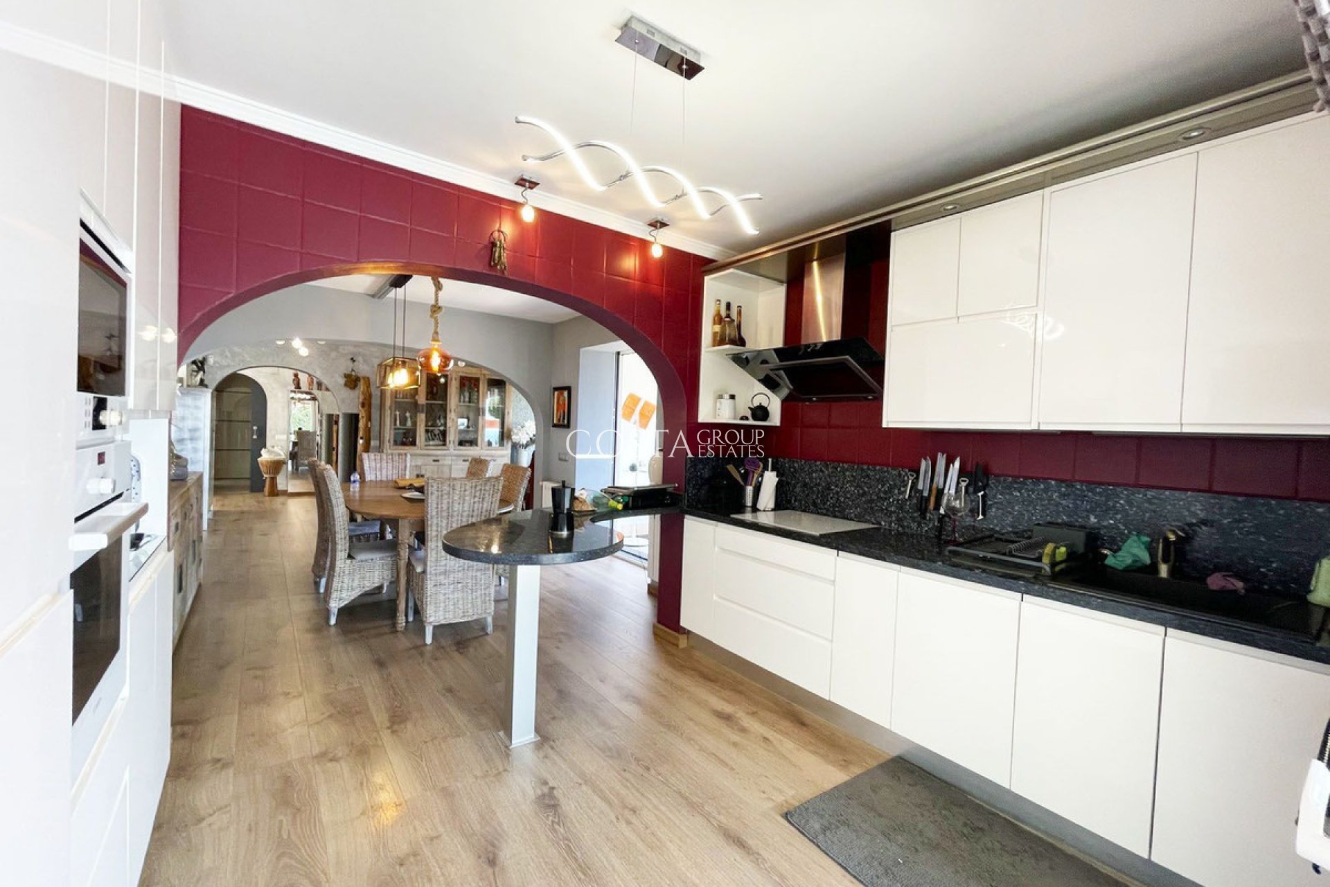 Resale - Villa -
Calpe - Calpe Centro