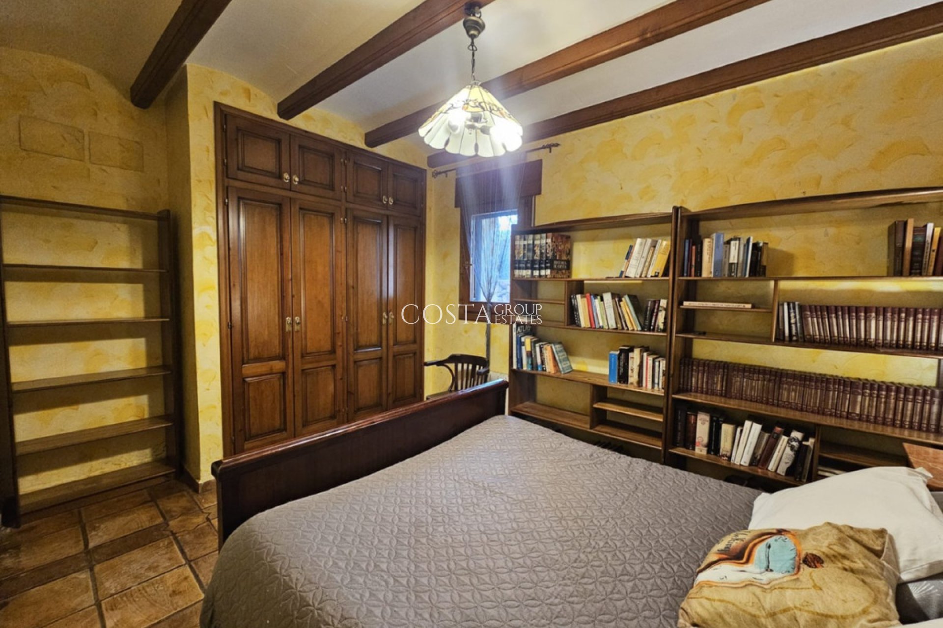 Resale - Villa -
Calpe - Calpe Centro