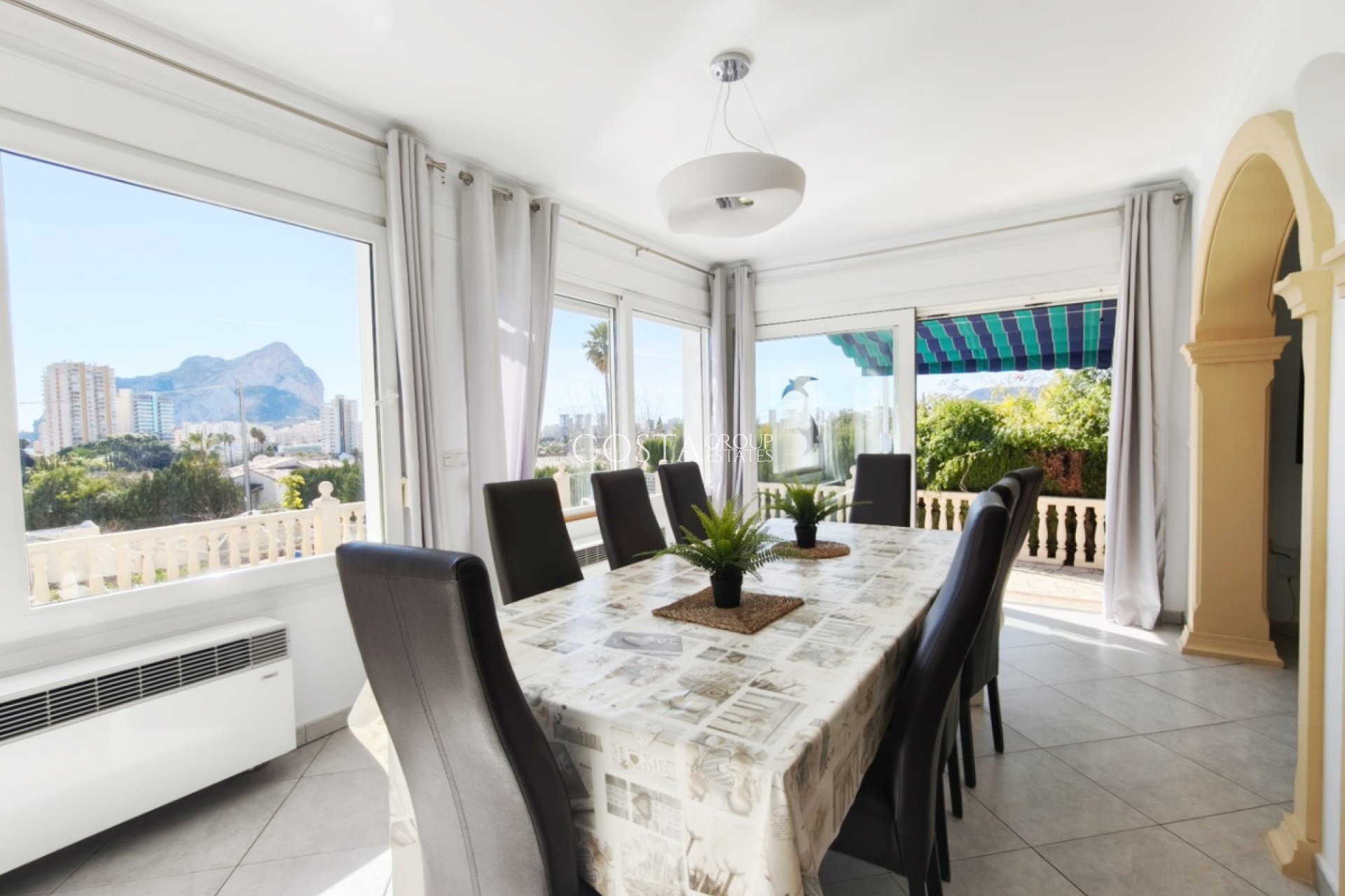 Resale - Villa -
Calpe - Calpe Centro