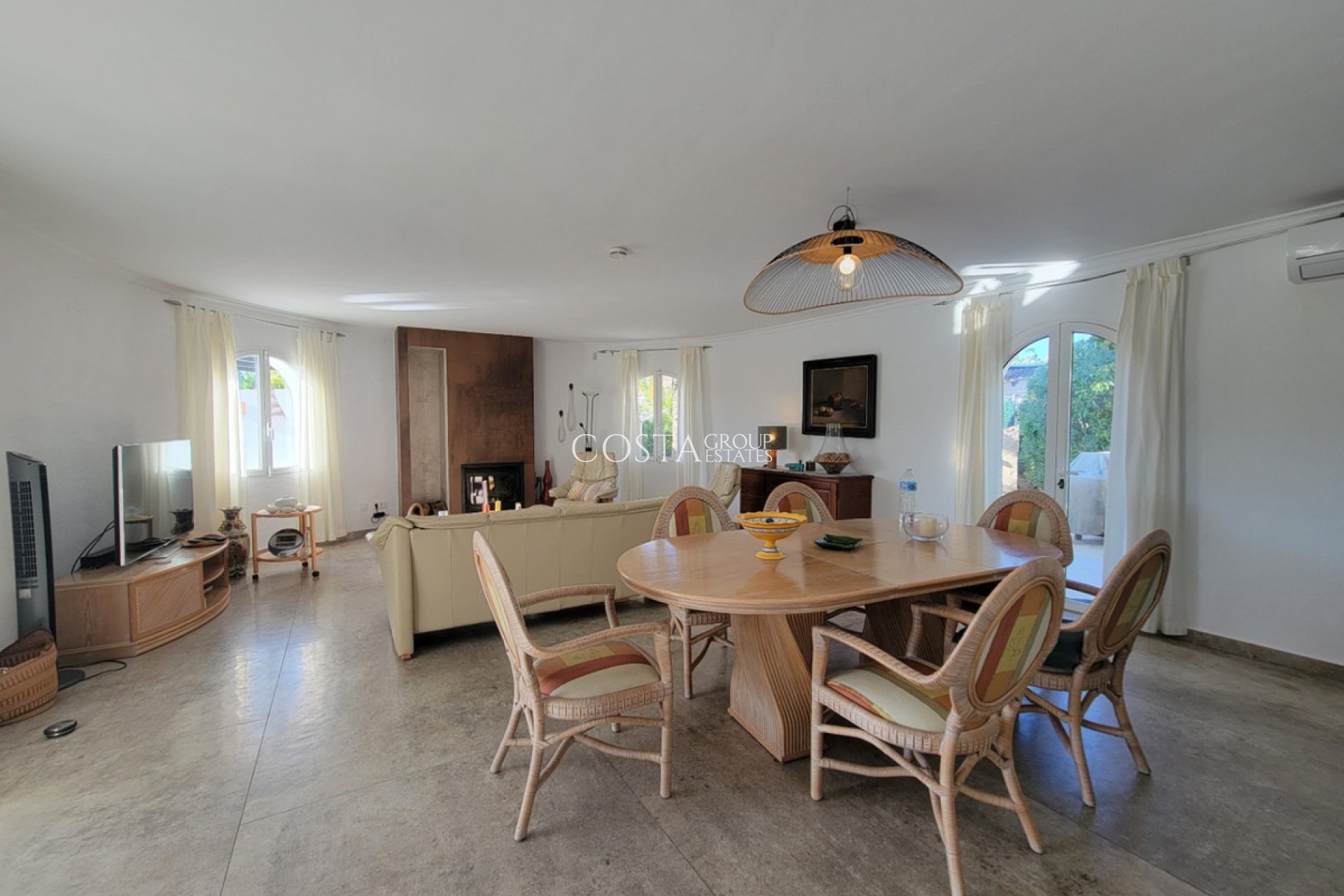 Resale - Villa -
Calpe - Calpe Centro