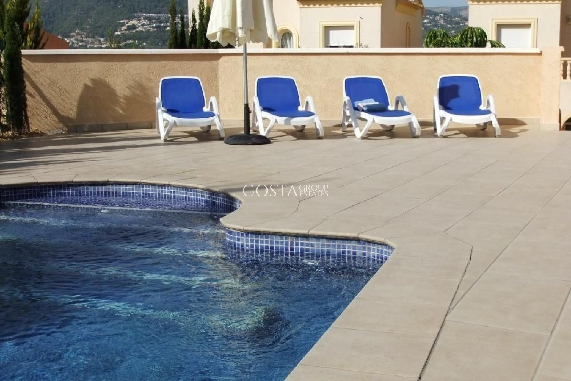 Resale - Villa -
Calpe - Calpe Centro