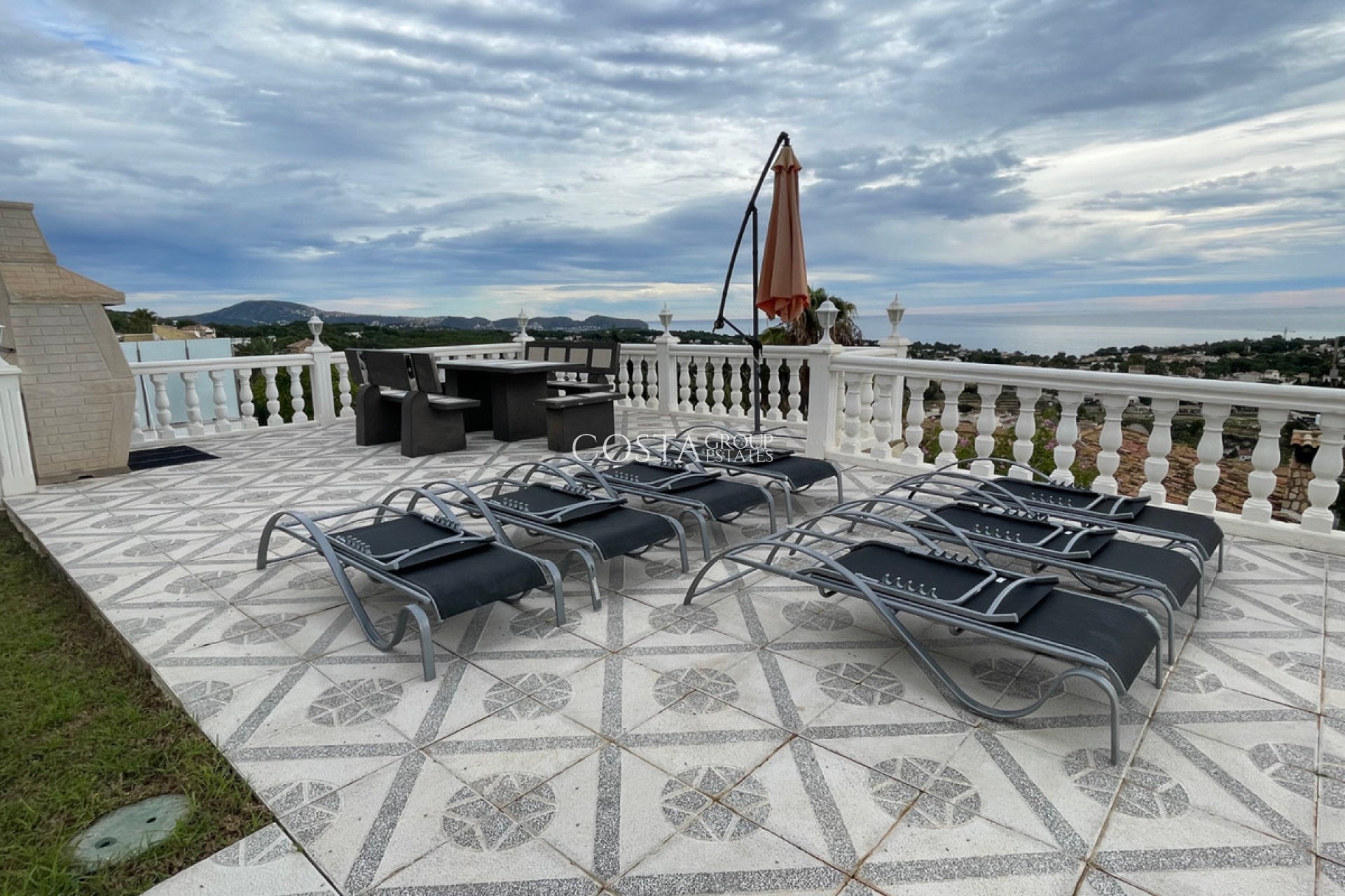 Resale - Villa -
Calpe - Calpe Centro