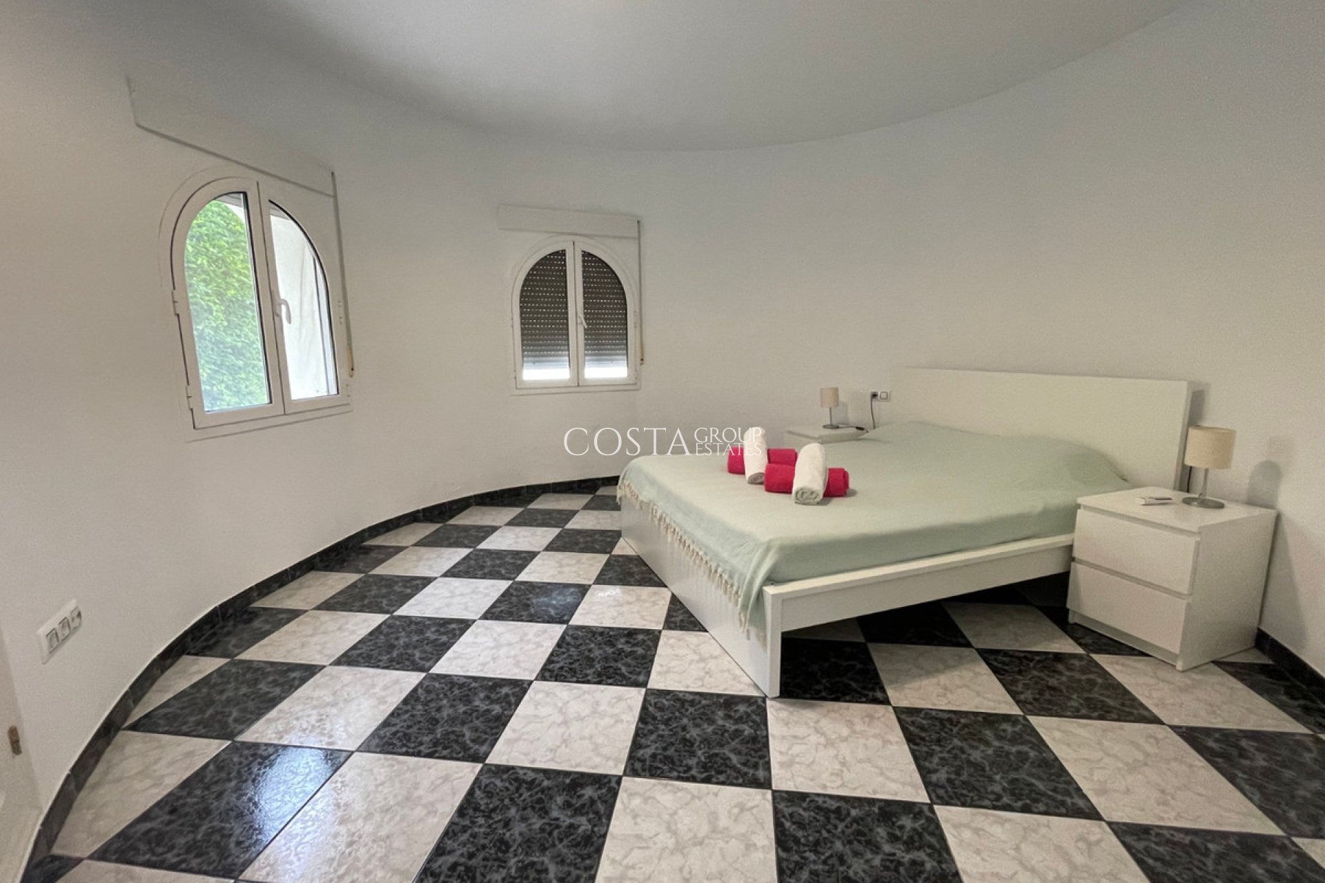 Resale - Villa -
Calpe - Calpe Centro