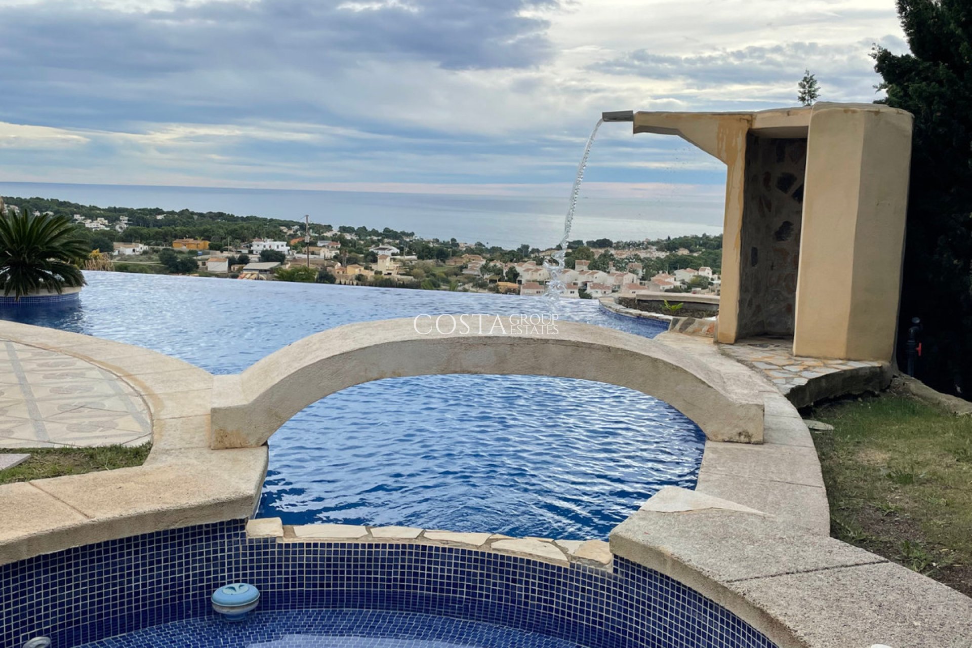 Resale - Villa -
Calpe - Calpe Centro