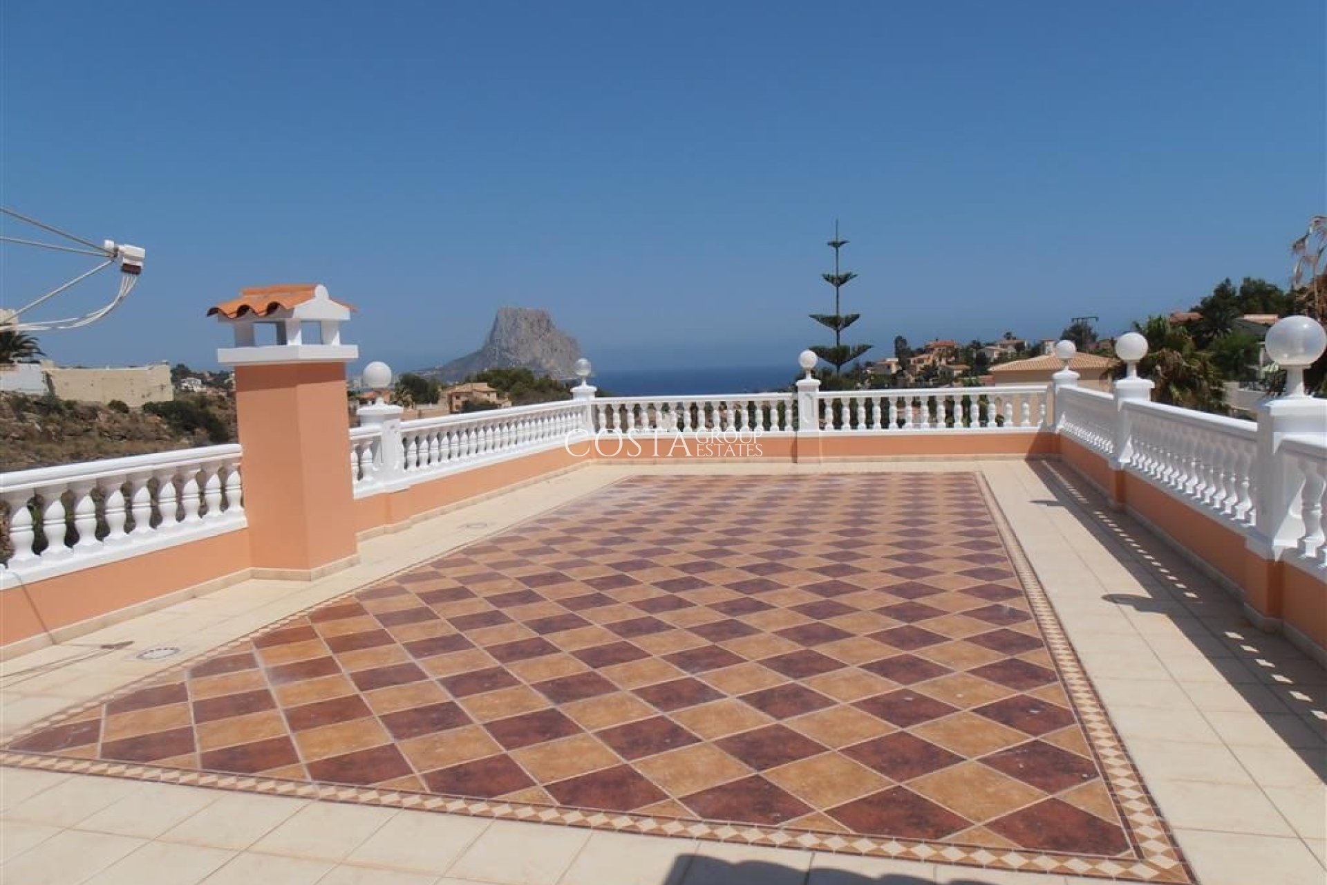 Resale - Villa -
Calpe - Calpe Centro
