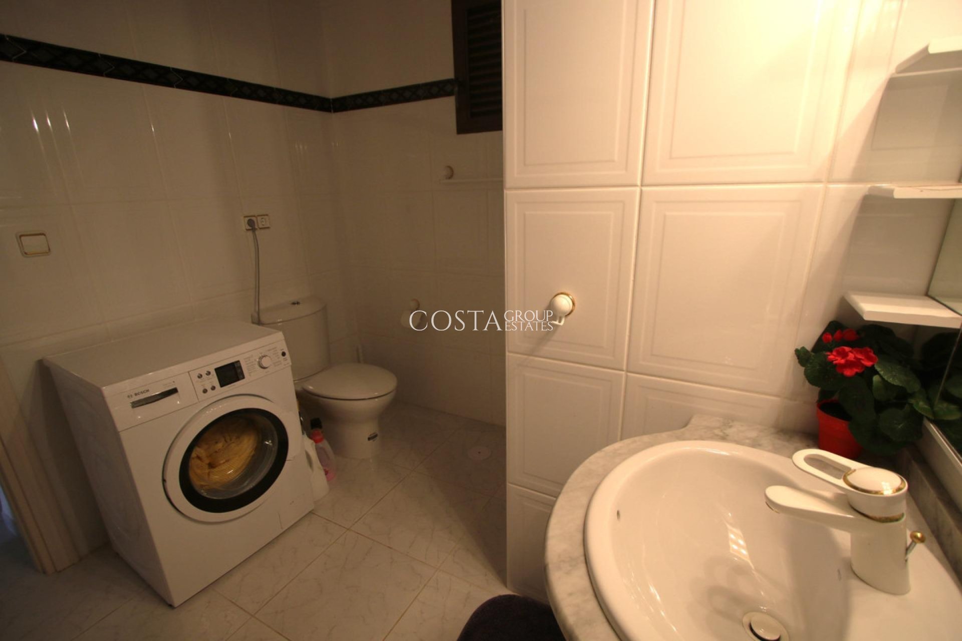 Resale - Villa -
Calpe - la Canuta