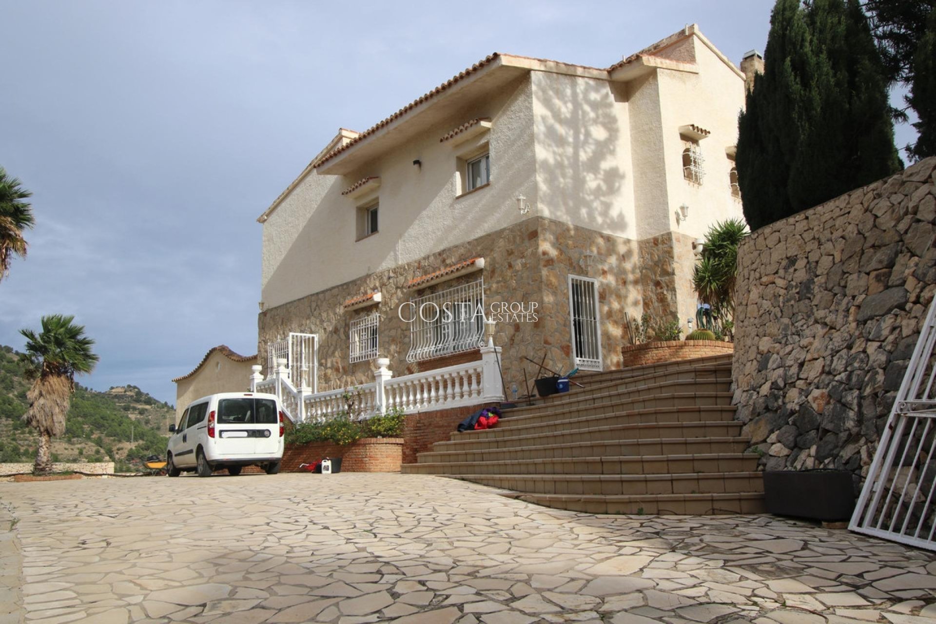 Resale - Villa -
Calpe - la Canuta