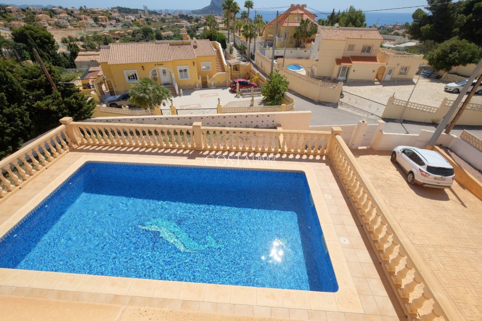 Resale - Villa -
Calpe - la Canuta