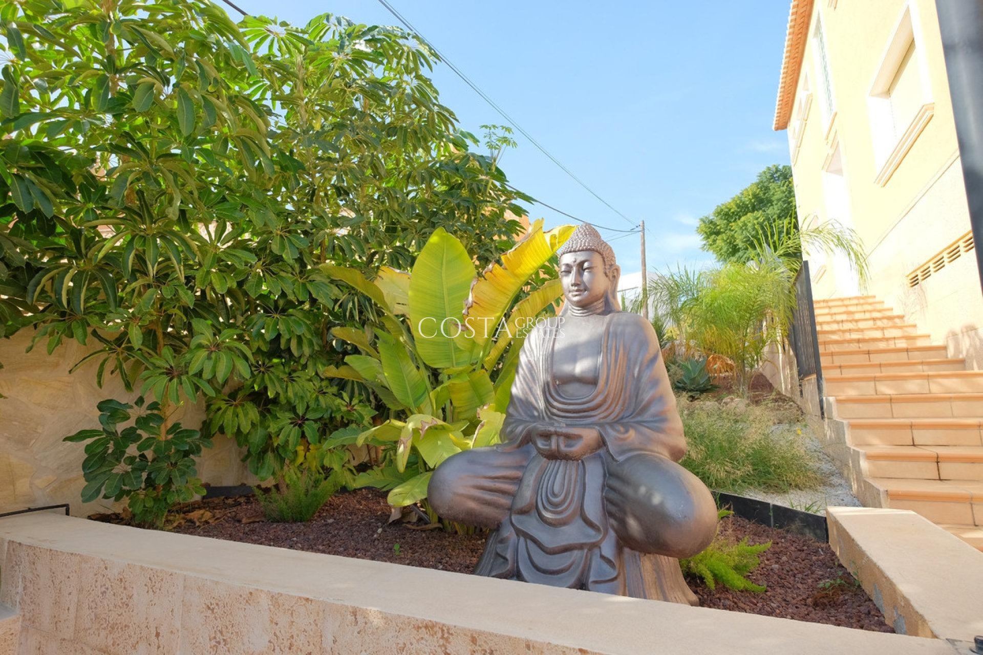 Resale - Villa -
Calpe - la Canuta