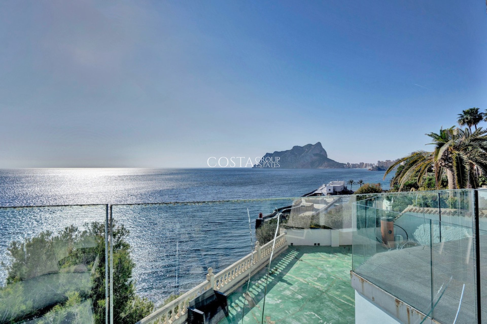 Resale - Villa -
Calpe - Les Bassetes