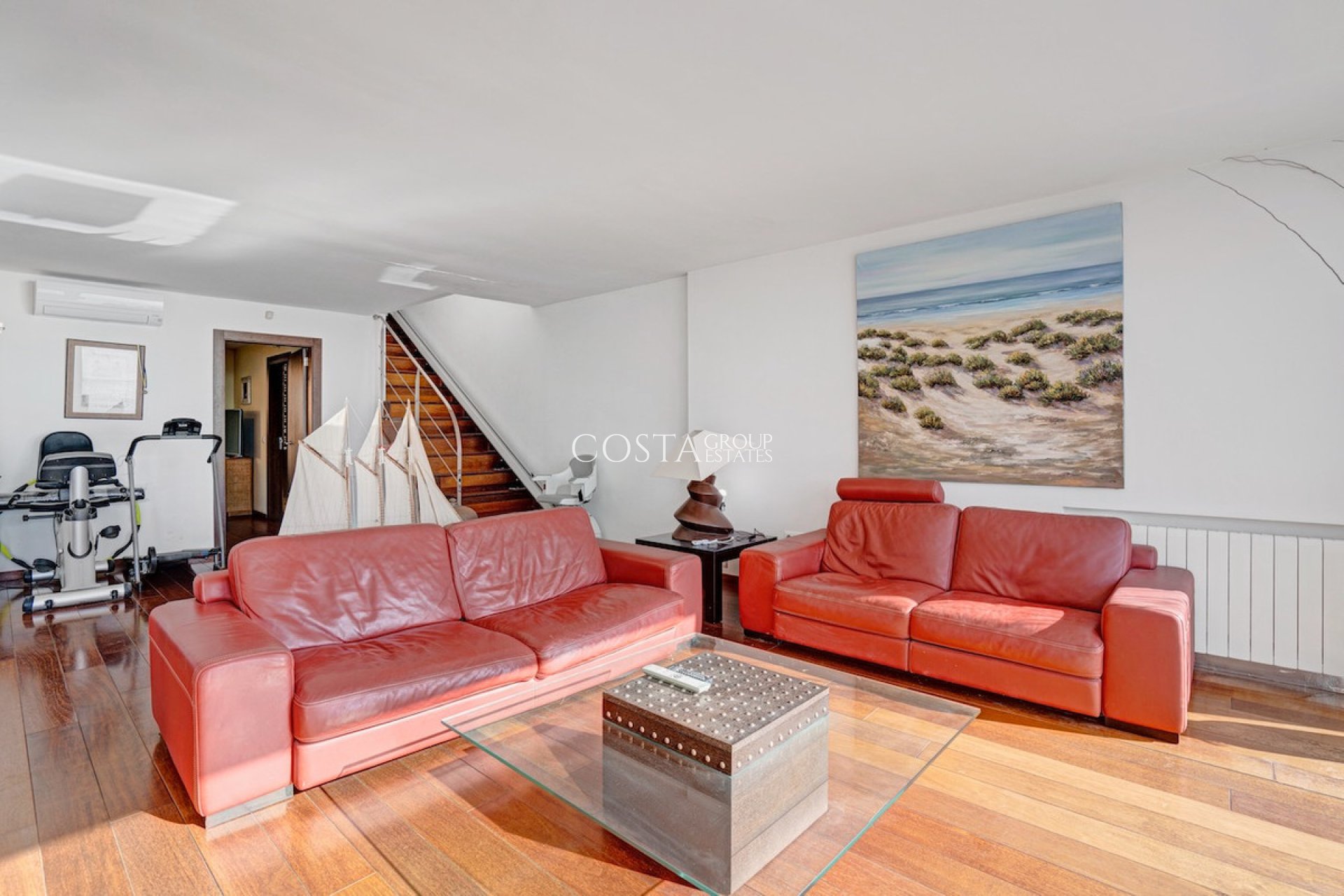 Resale - Villa -
Calpe - Les Bassetes