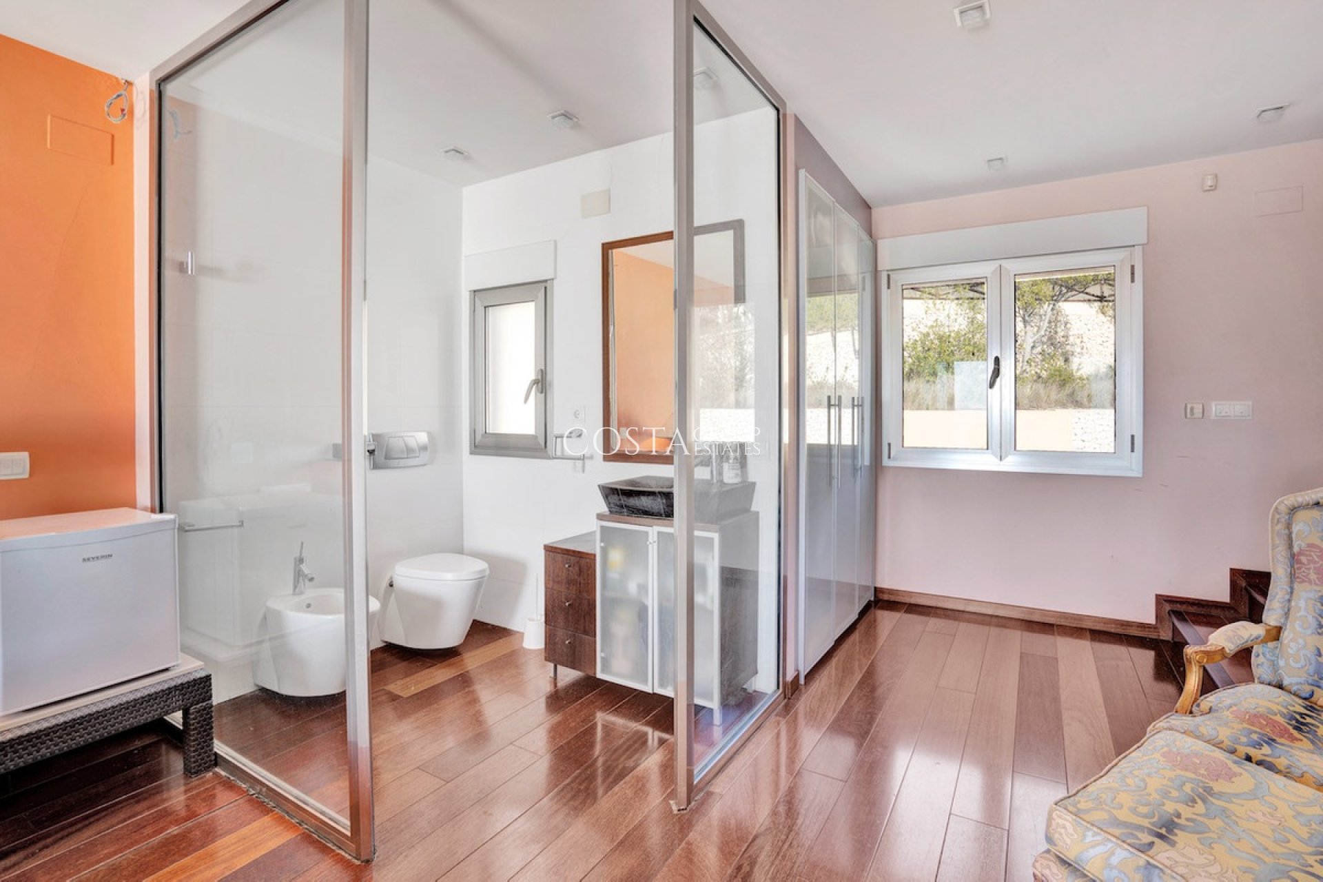 Resale - Villa -
Calpe - Les Bassetes