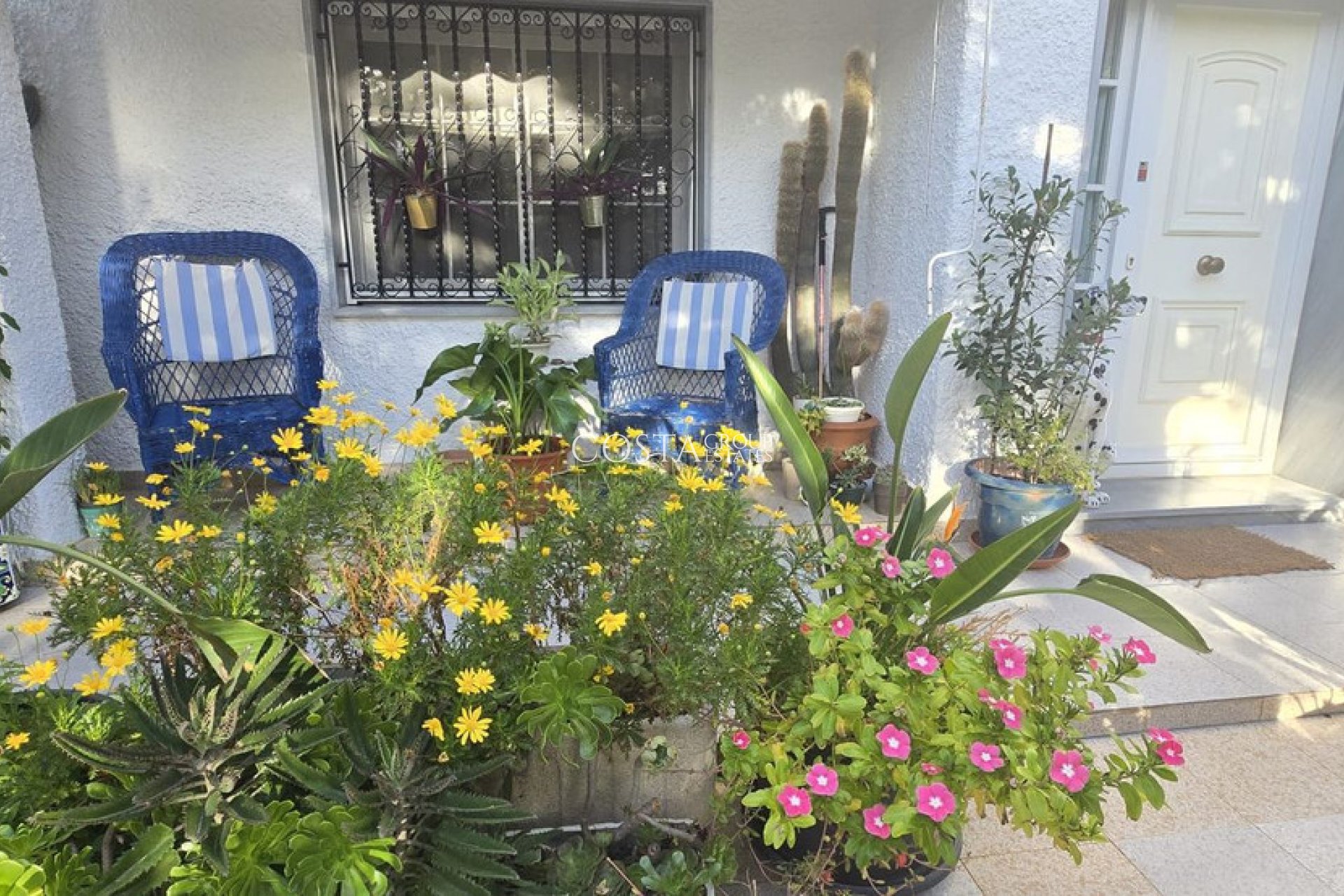 Resale - Villa -
Cartagena - El Algar