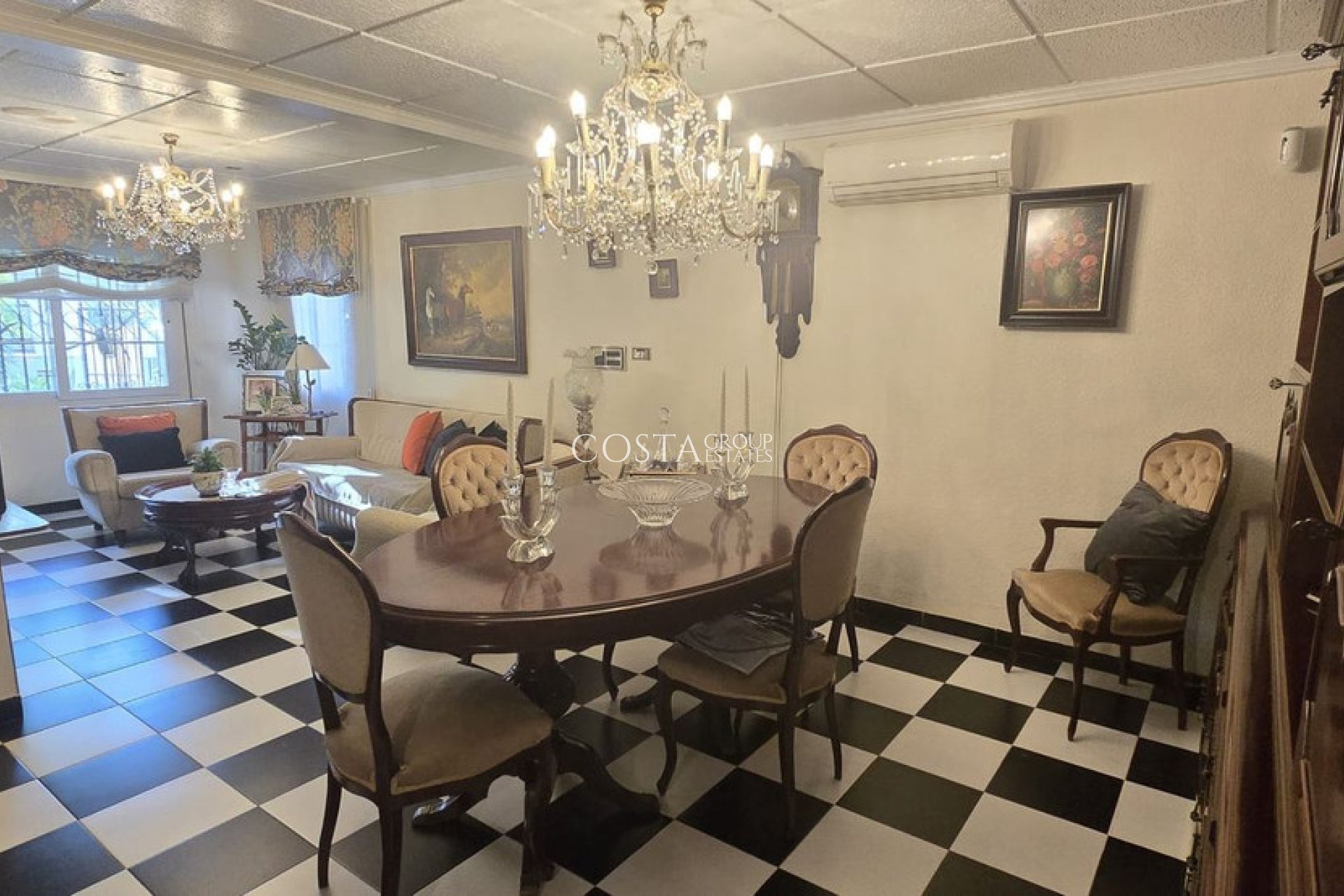 Resale - Villa -
Cartagena - El Algar