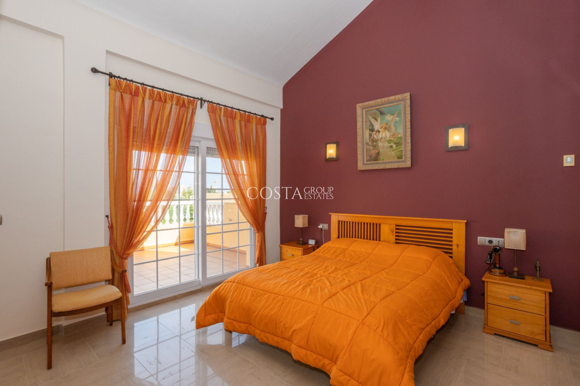 Resale - Villa -
Cartagena - Playa Honda