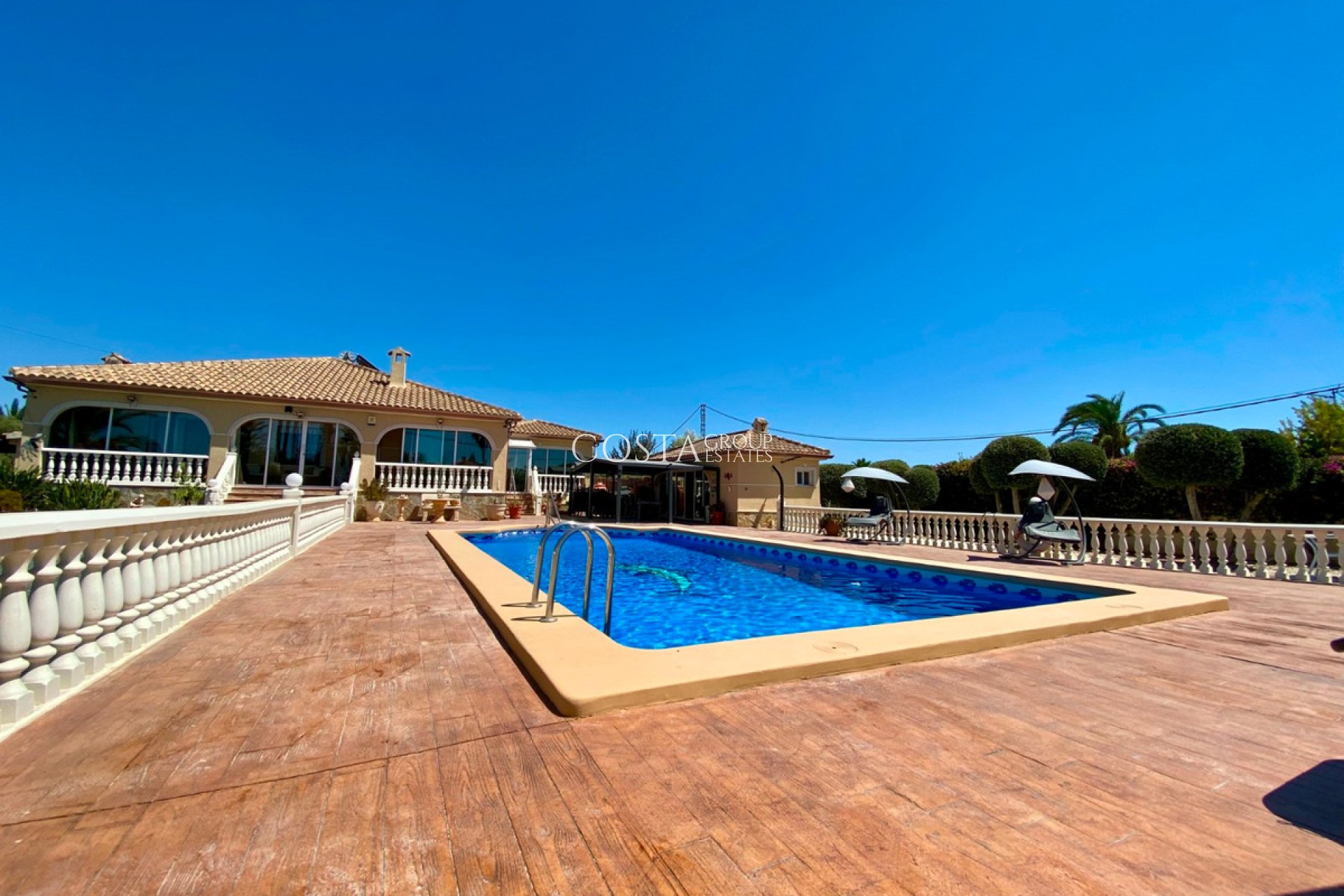 Resale - Villa -
Catral - Catral Centro