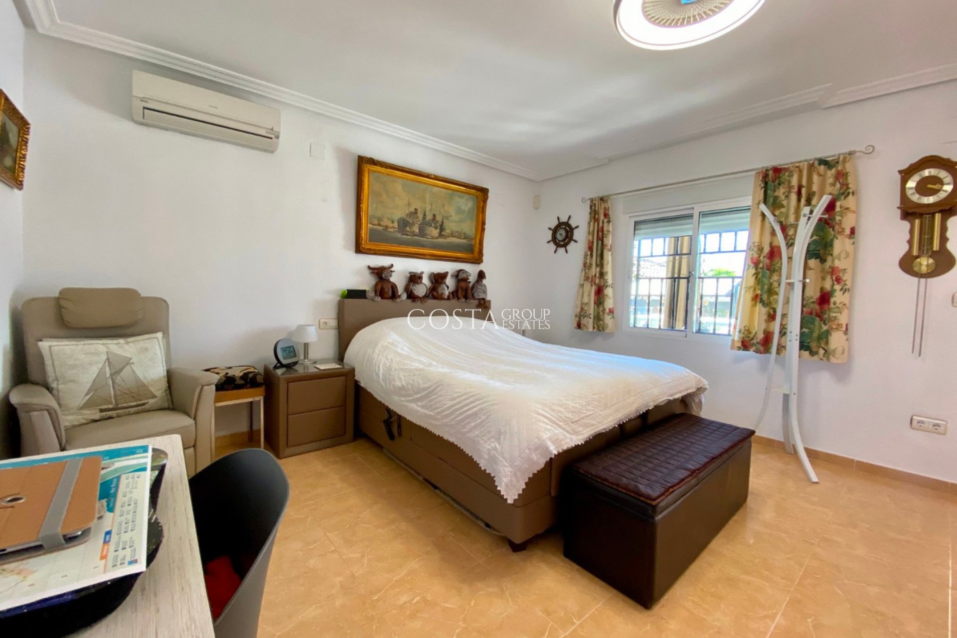 Resale - Villa -
Catral - Catral Centro