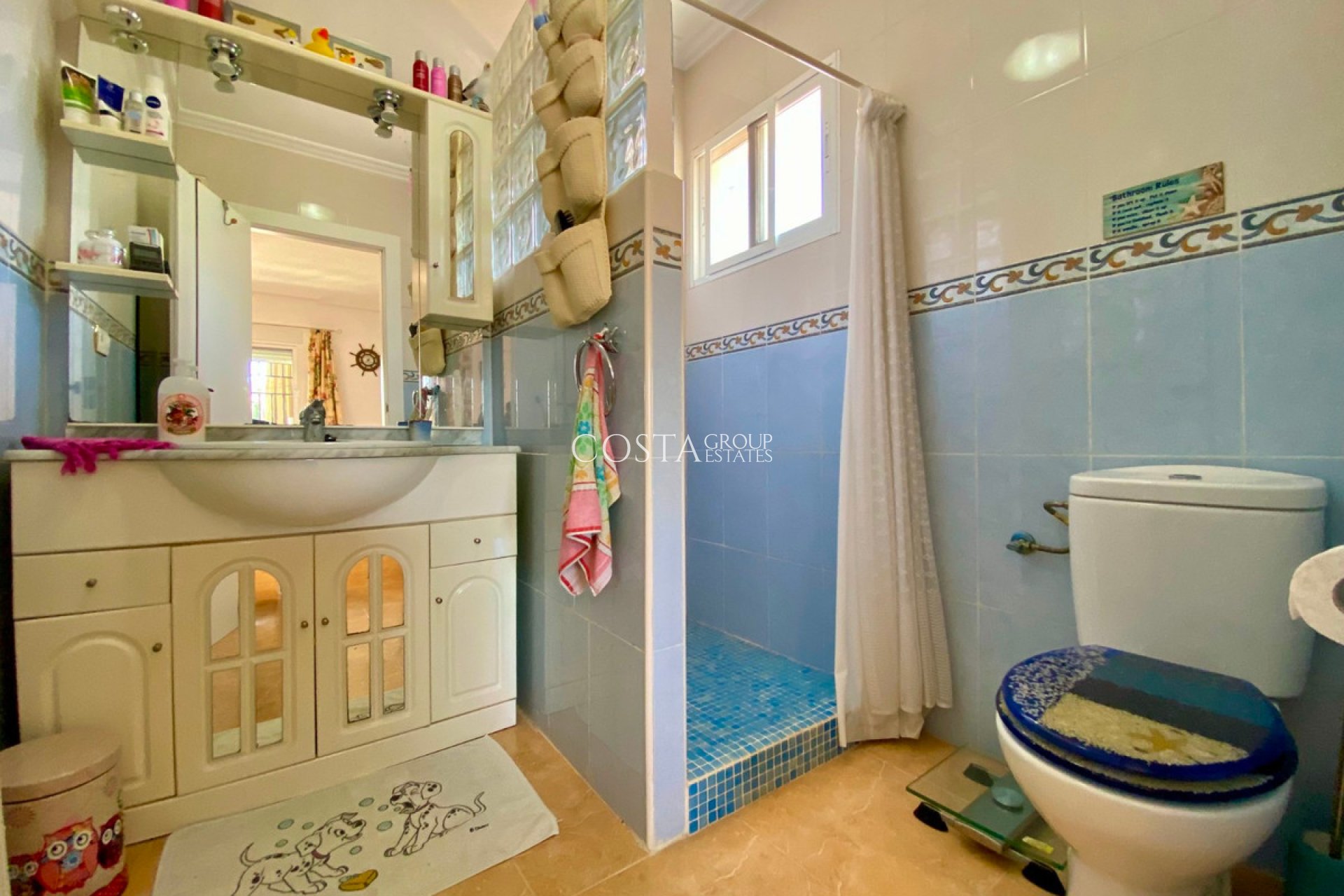 Resale - Villa -
Catral - Catral Centro