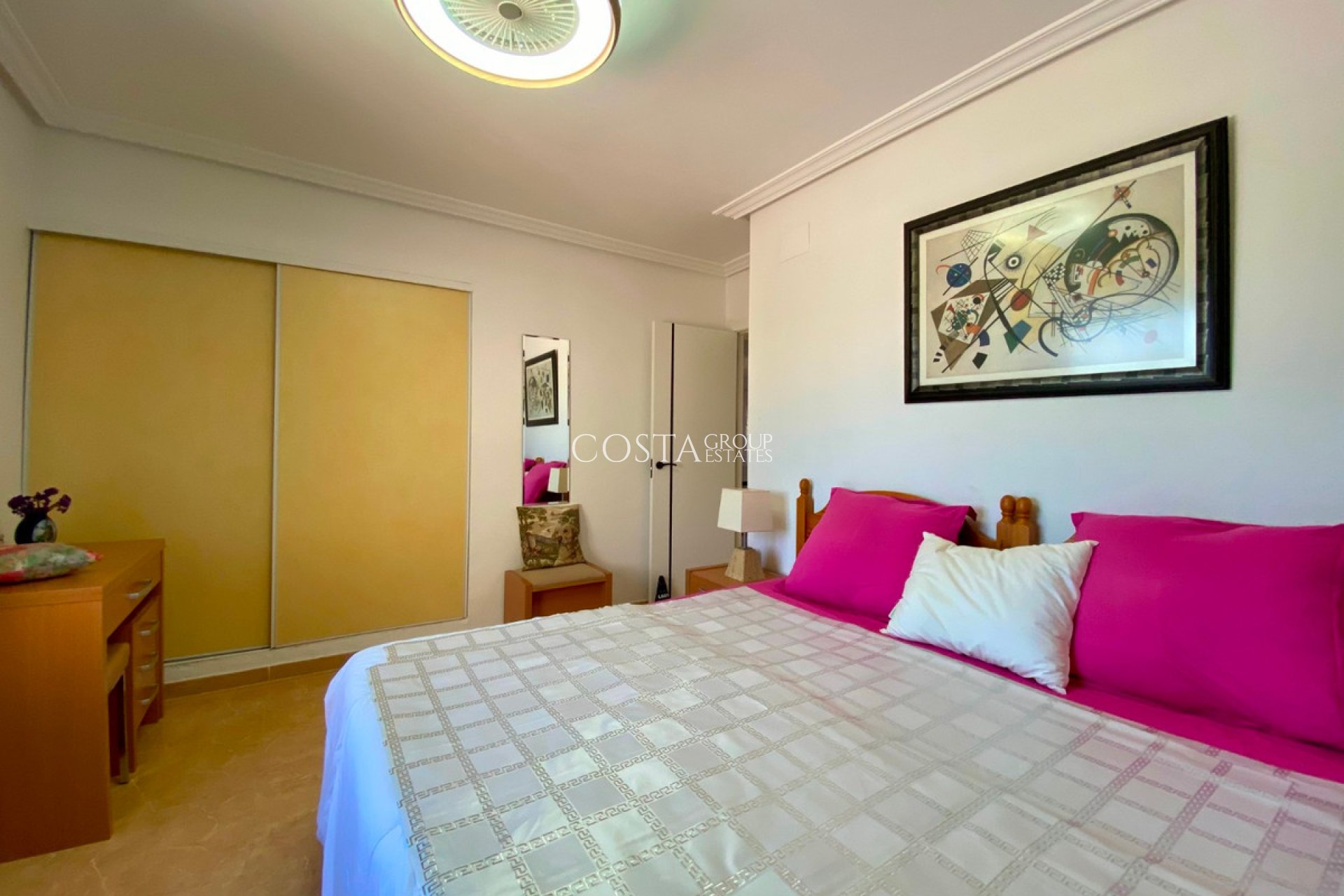 Resale - Villa -
Catral - Catral Centro
