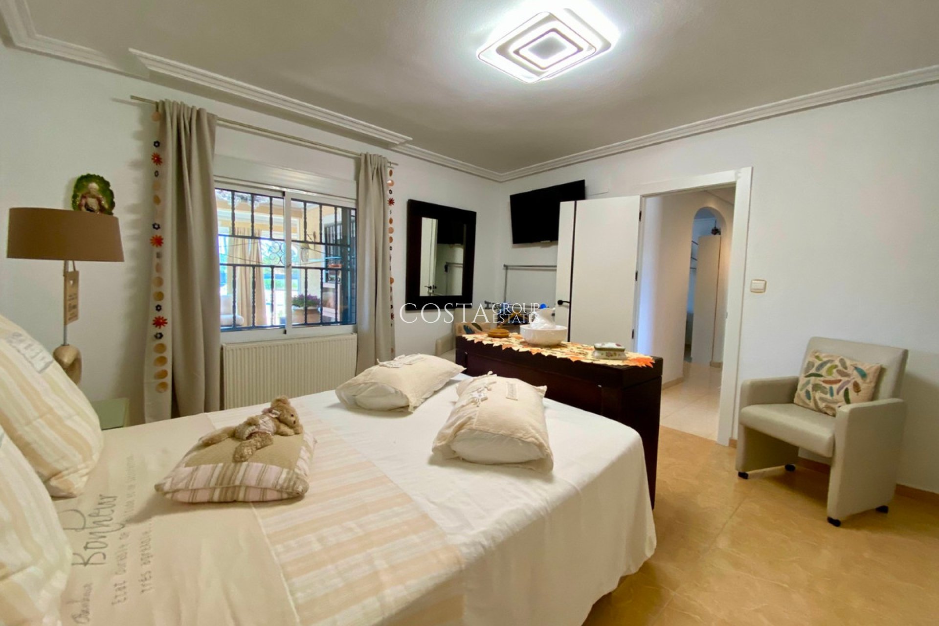 Resale - Villa -
Catral - Catral Centro