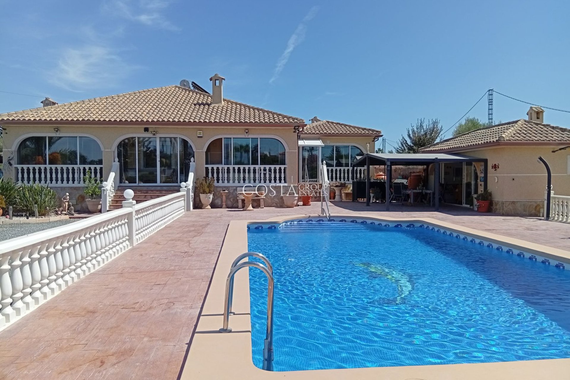 Resale - Villa -
Catral - Catral Centro