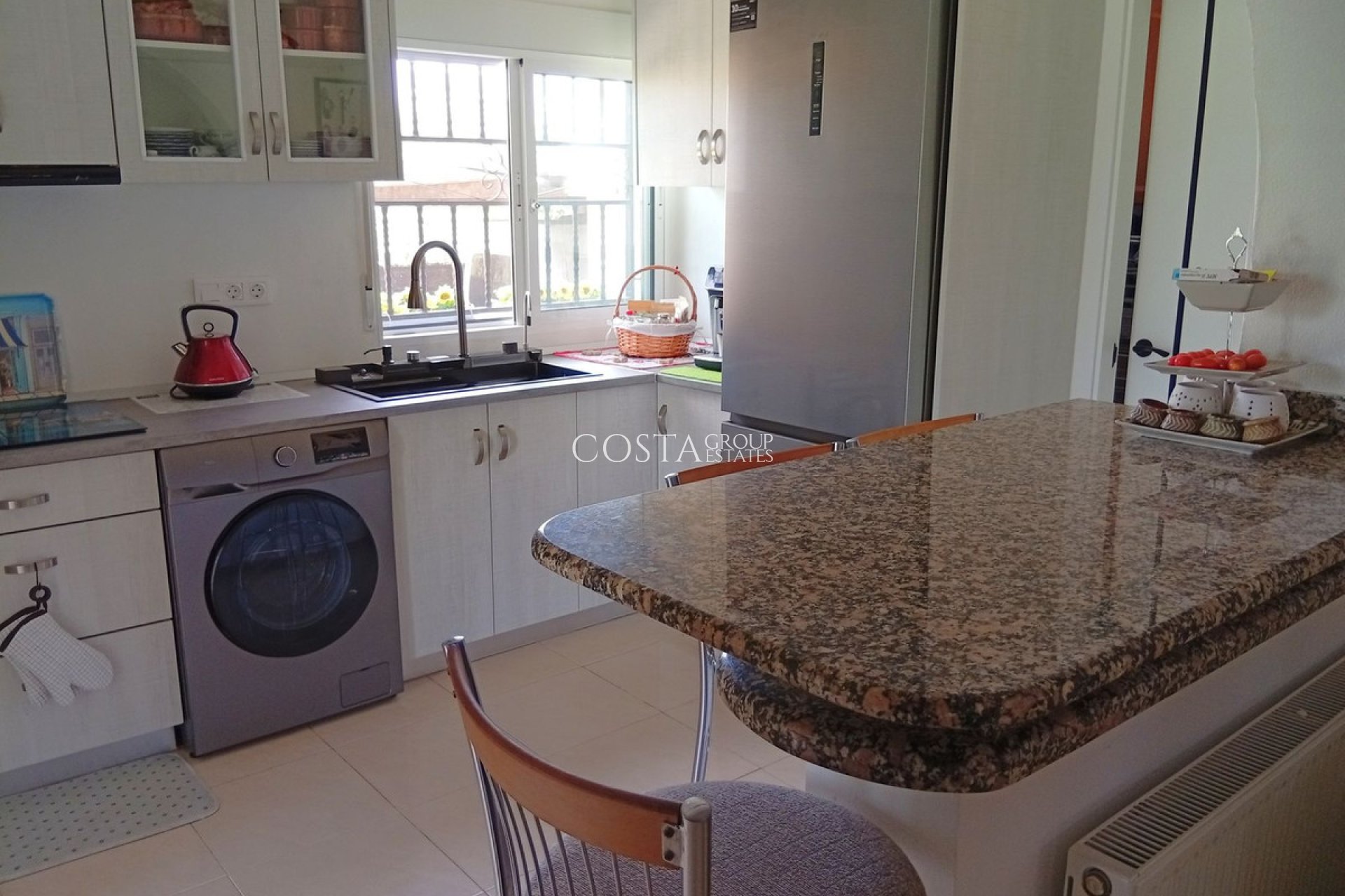Resale - Villa -
Catral - Catral Centro