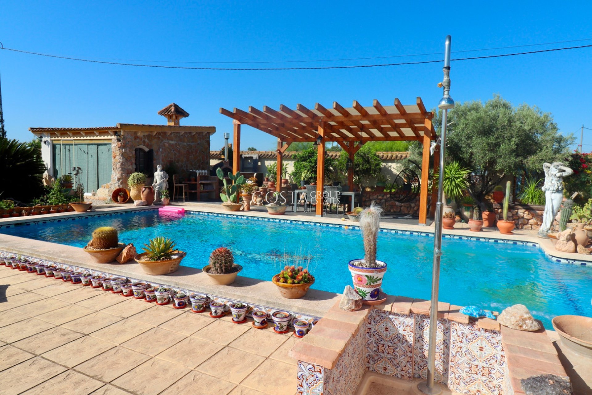 Resale - Villa -
Catral - Catral Centro