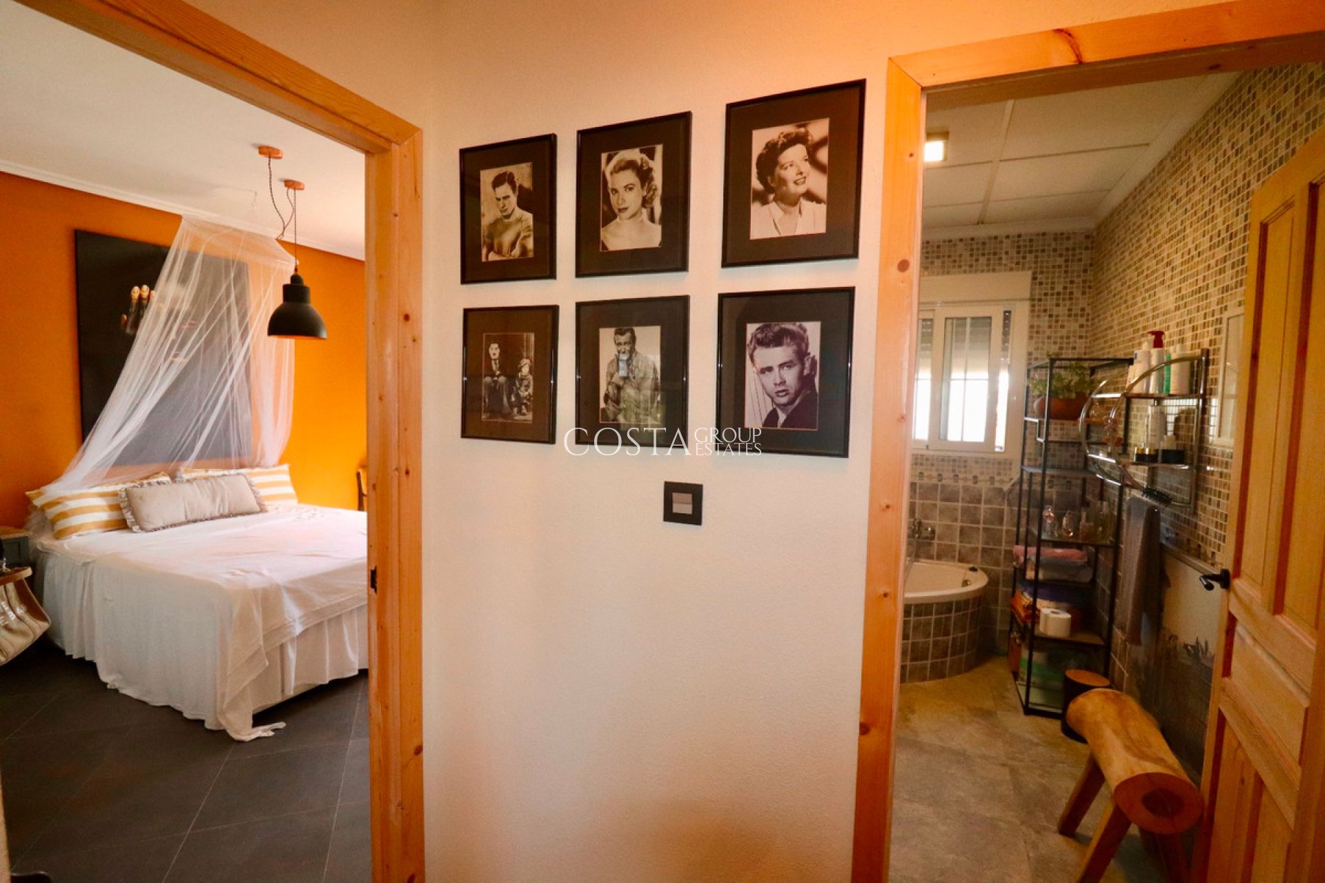 Resale - Villa -
Catral - Catral Centro