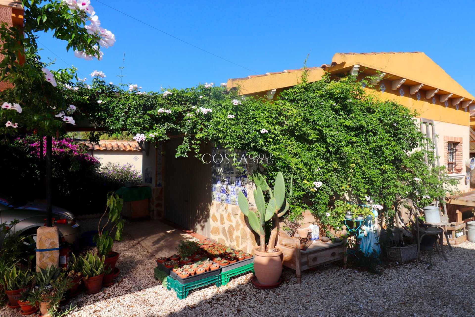Resale - Villa -
Catral - Catral Centro