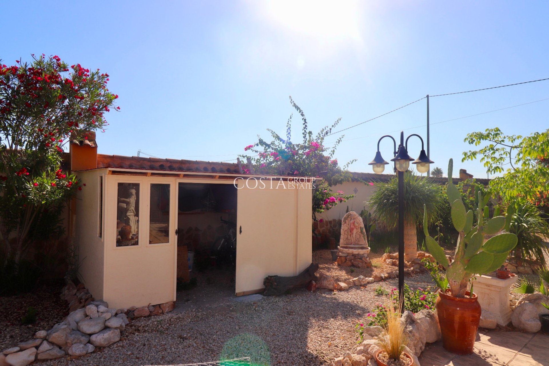 Resale - Villa -
Catral - Catral Centro