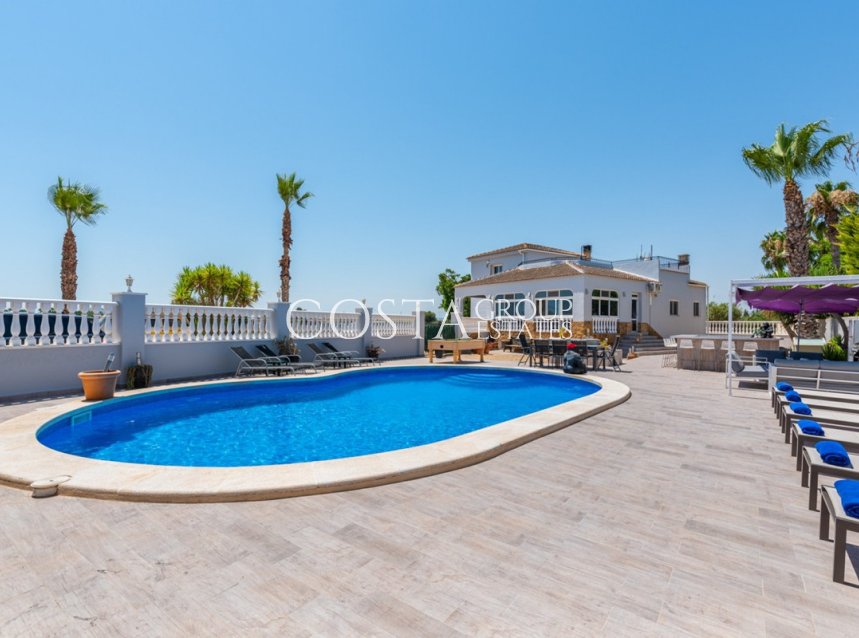 Resale - Villa -
Catral - Catral Centro