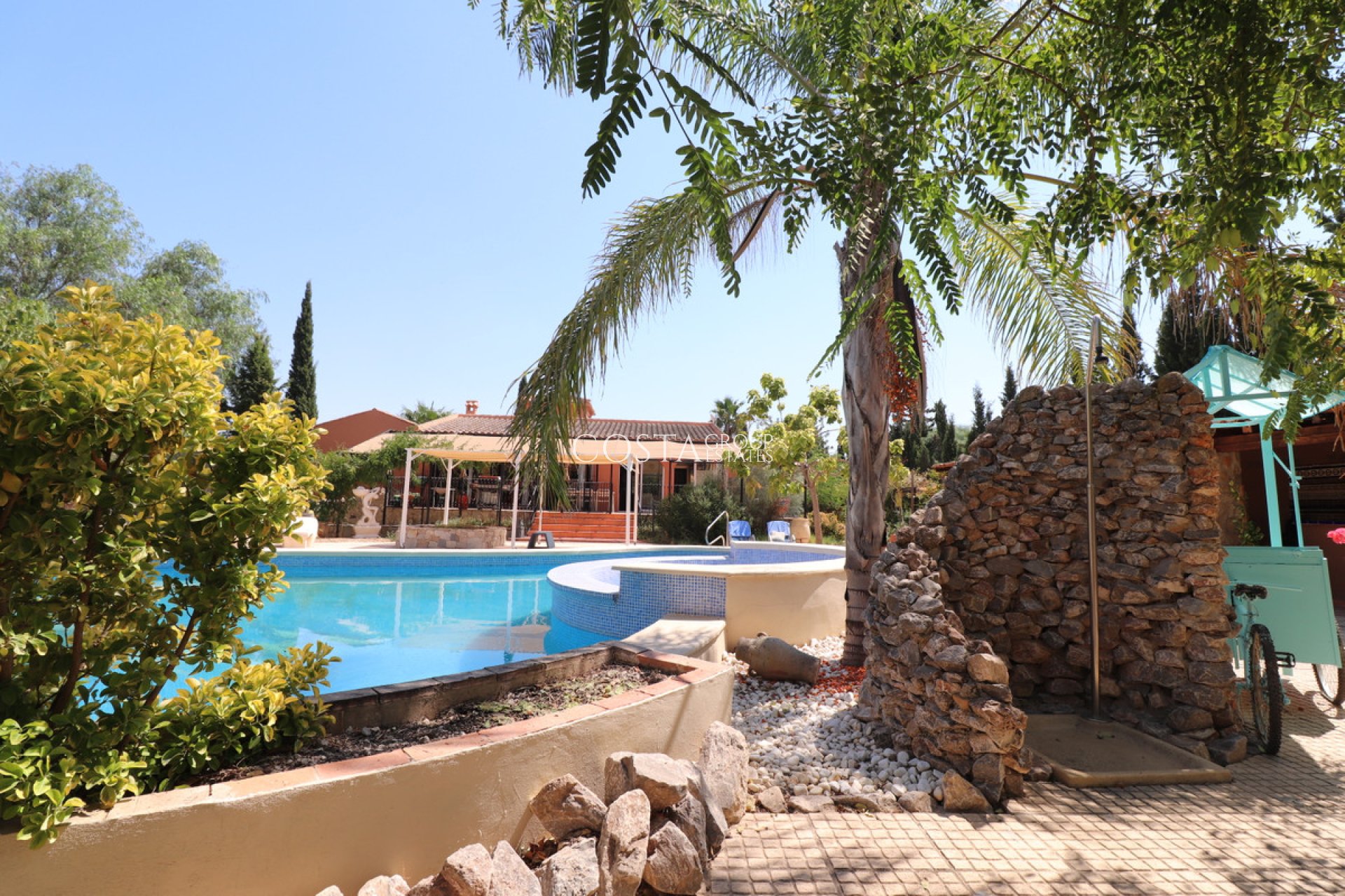 Resale - Villa -
Catral - Catral Centro