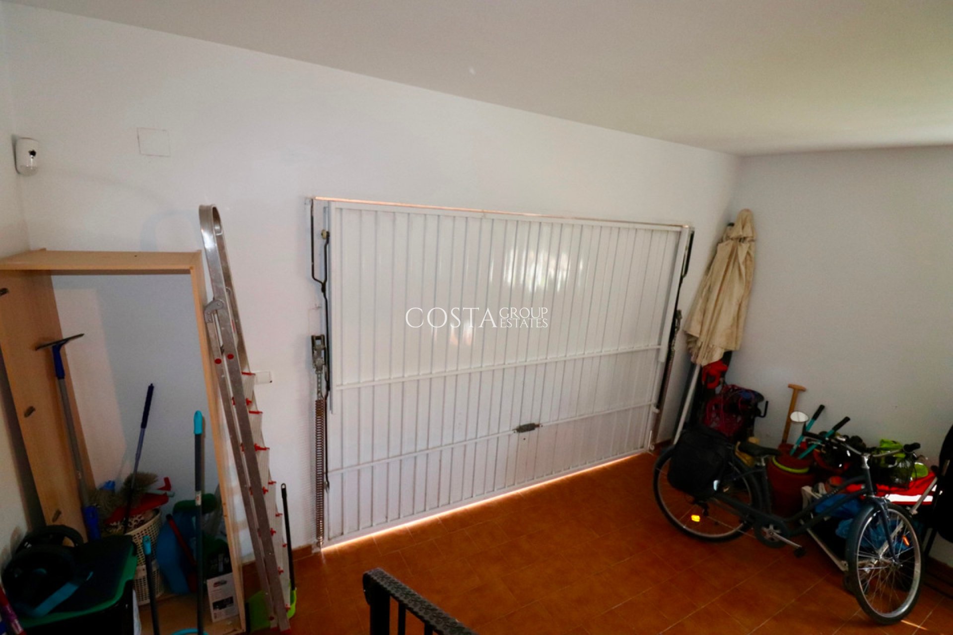 Resale - Villa -
Catral - Catral Centro