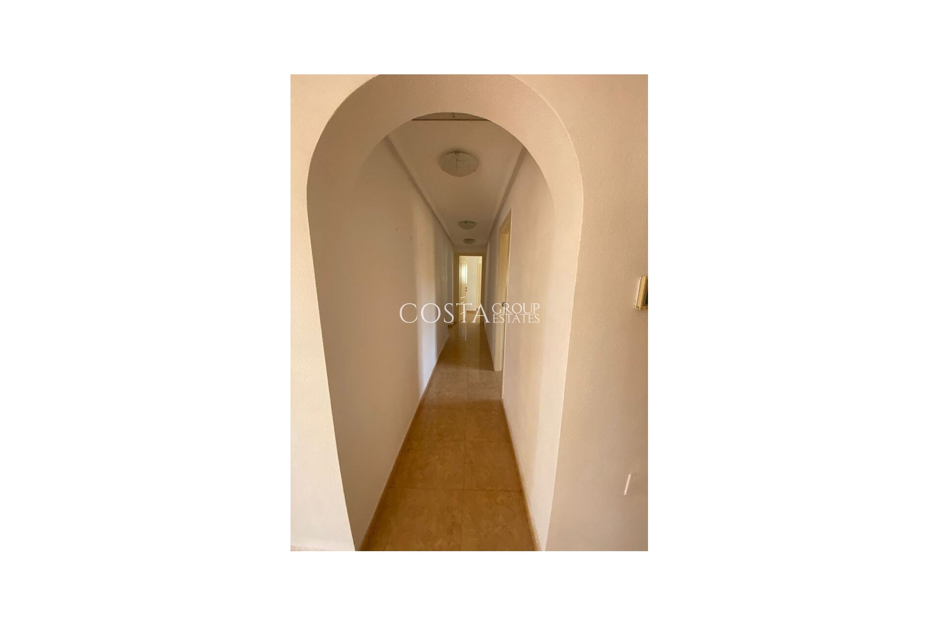 Resale - Villa -
Catral - Catral Centro