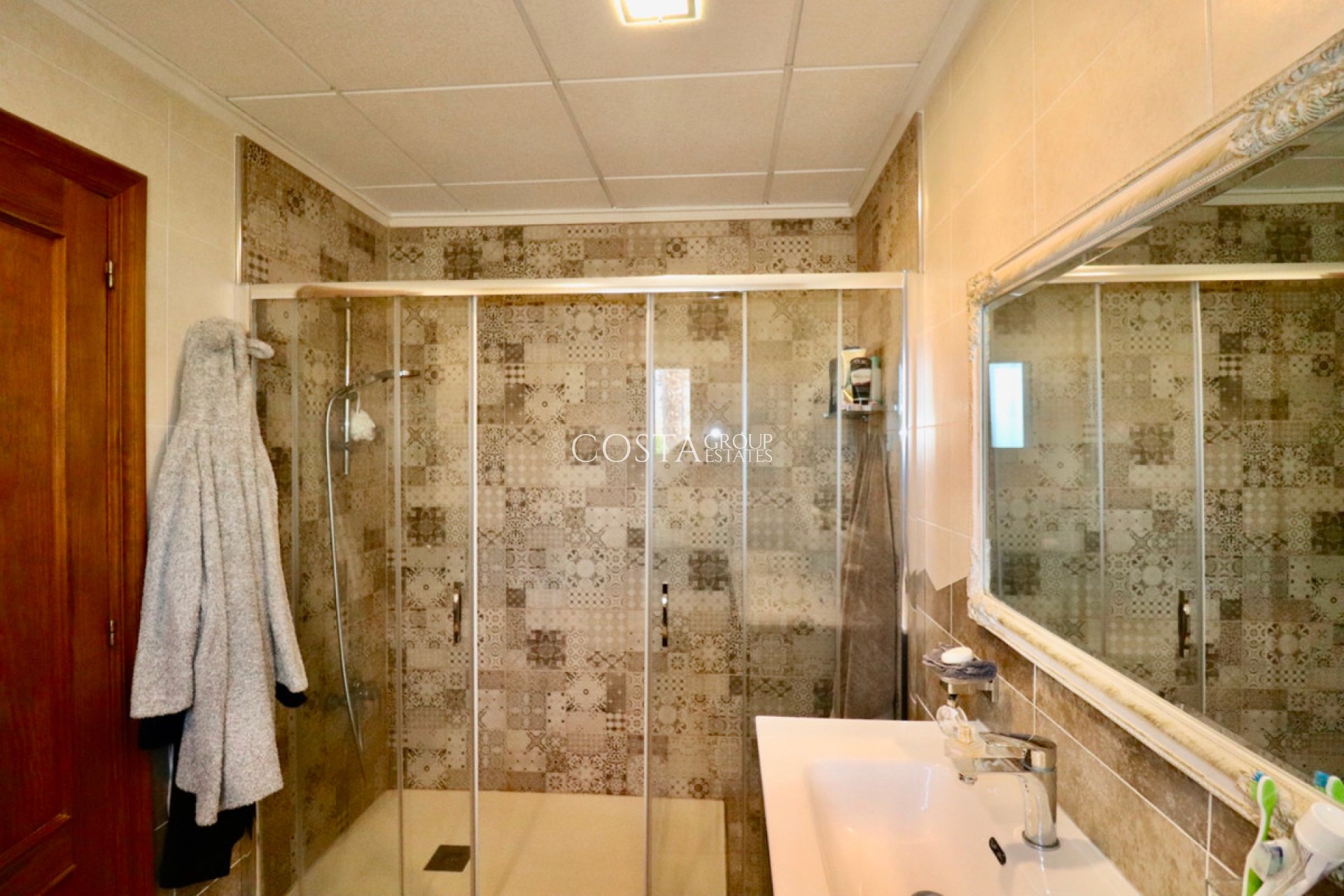 Resale - Villa -
Catral - Catral Centro