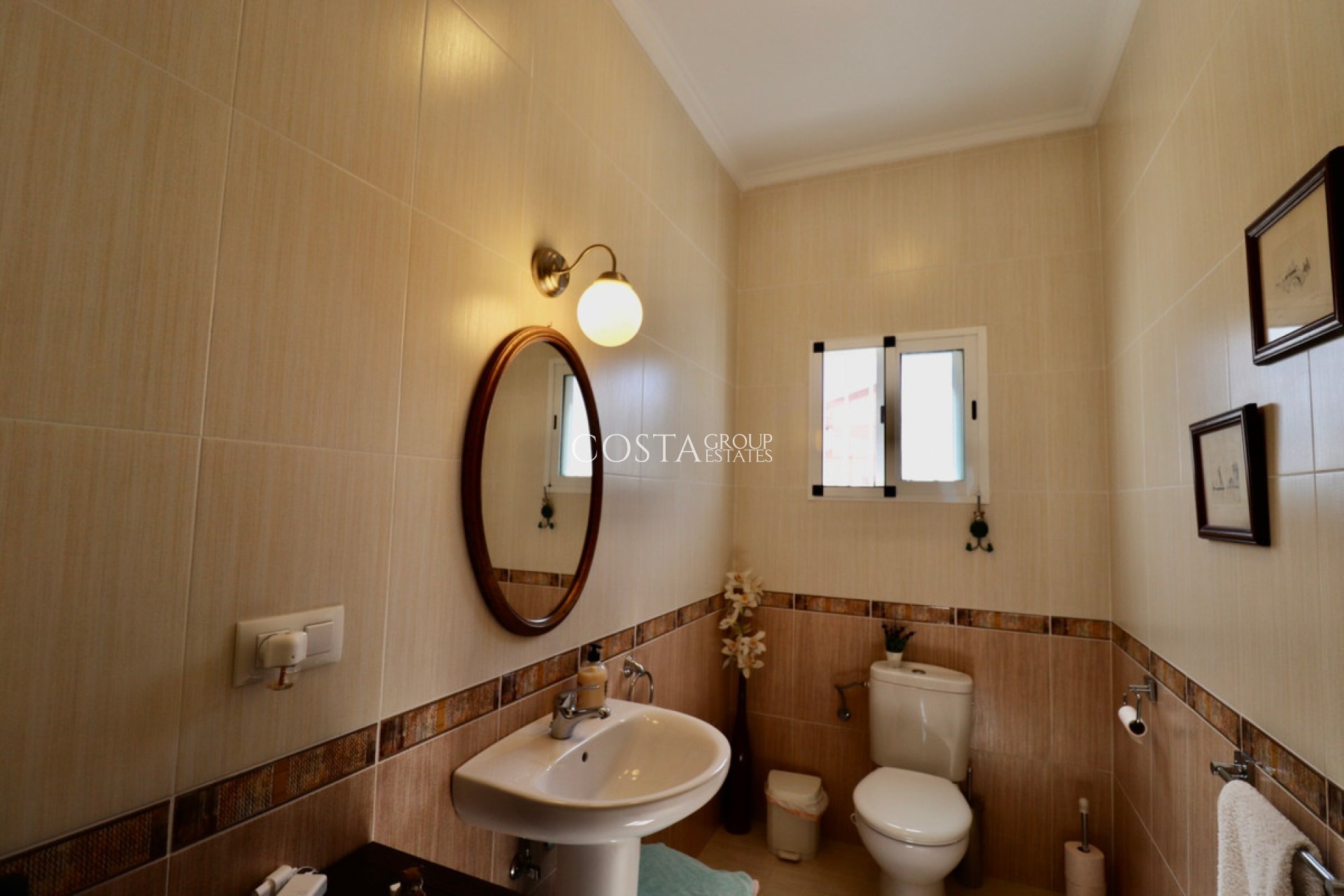 Resale - Villa -
Catral - Catral Centro