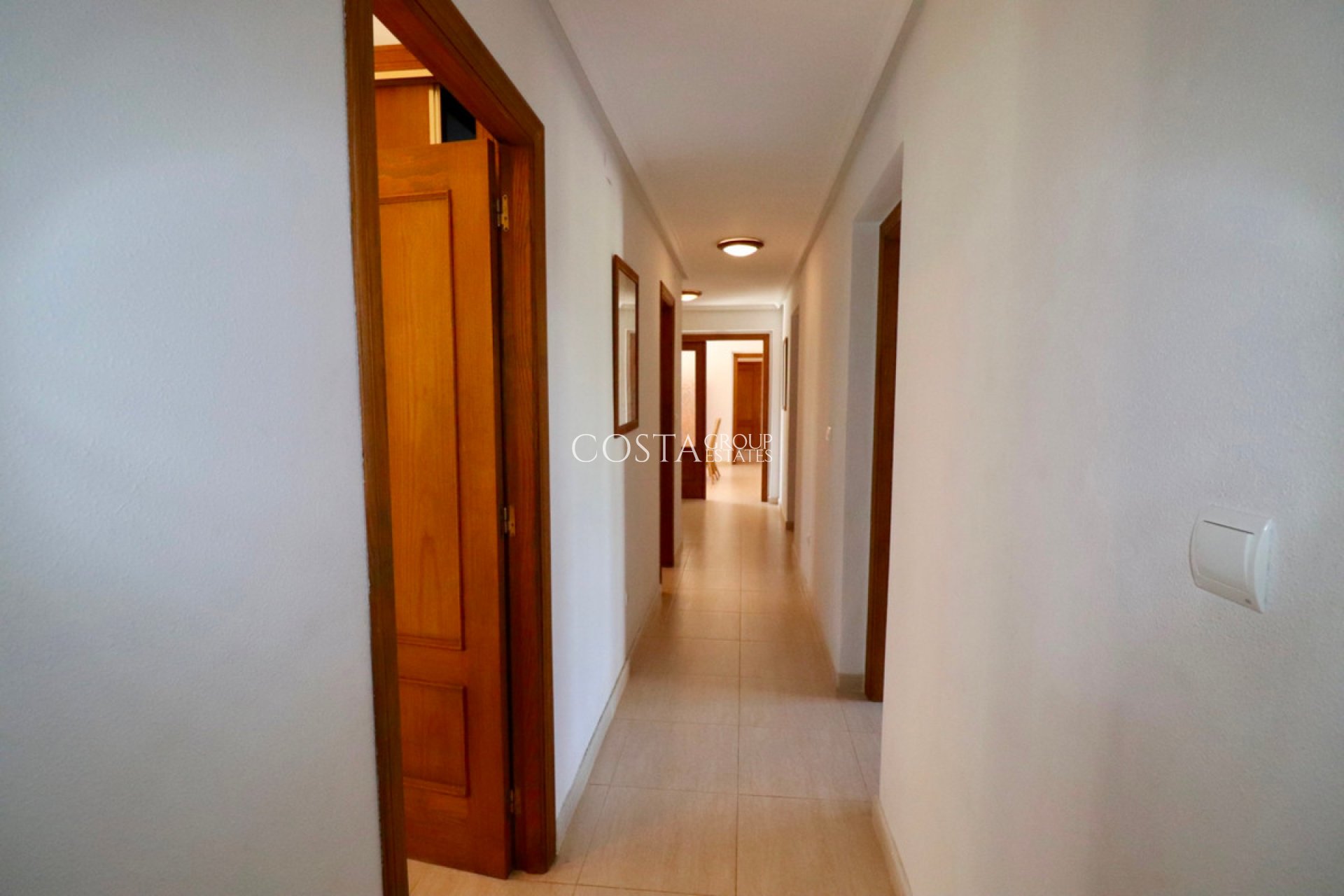 Resale - Villa -
Catral - Catral Centro