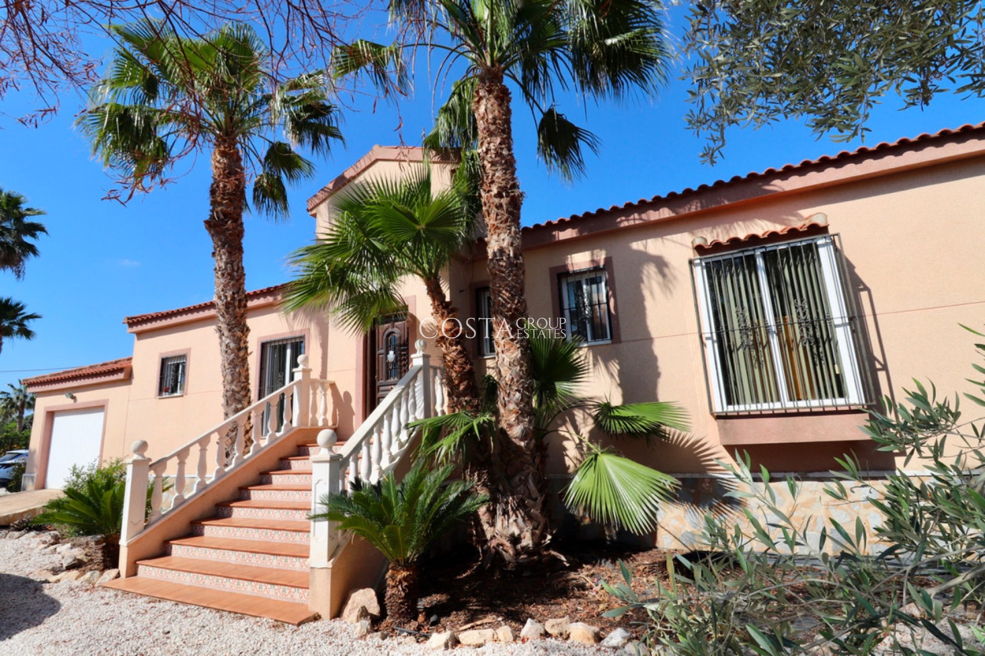 Resale - Villa -
Catral - Catral Centro