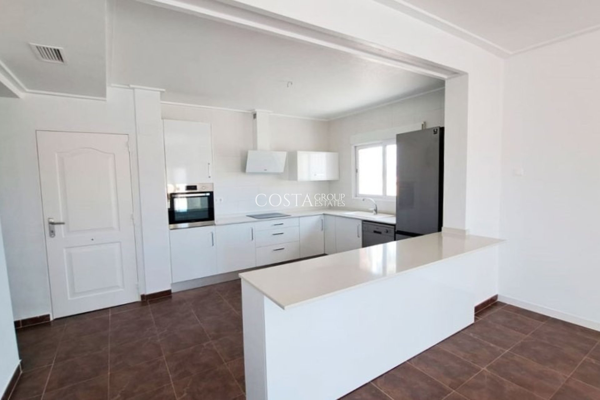 Resale - Villa -
Catral - Catral Centro