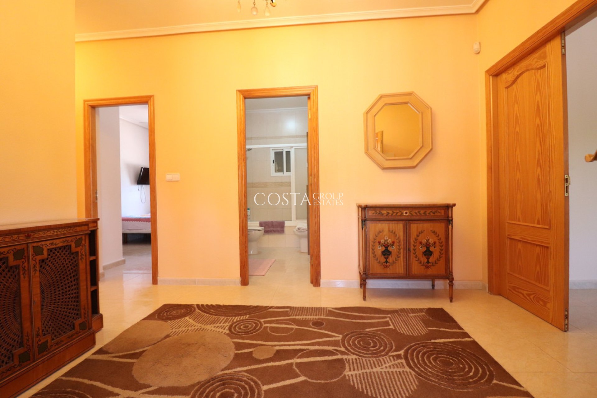 Resale - Villa -
Catral - Catral Centro